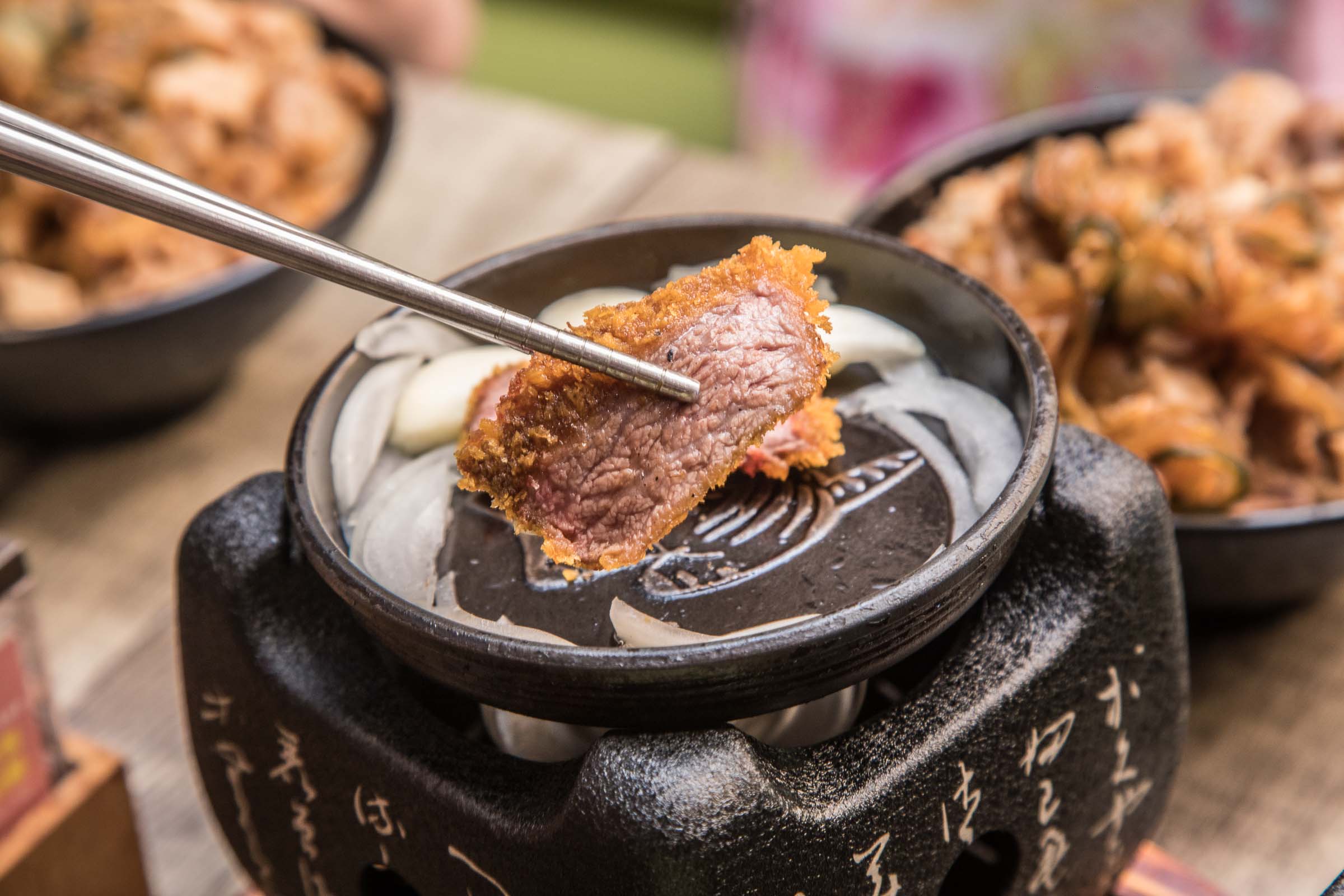 桃園美食,桃園火車站美食,桃園炸牛排,桃園炸牛排推薦,桃園小吃推薦,新光三越美食推薦,虎次郎日式炸牛排-新光三越桃園站前店,虎次郎日式炸牛排