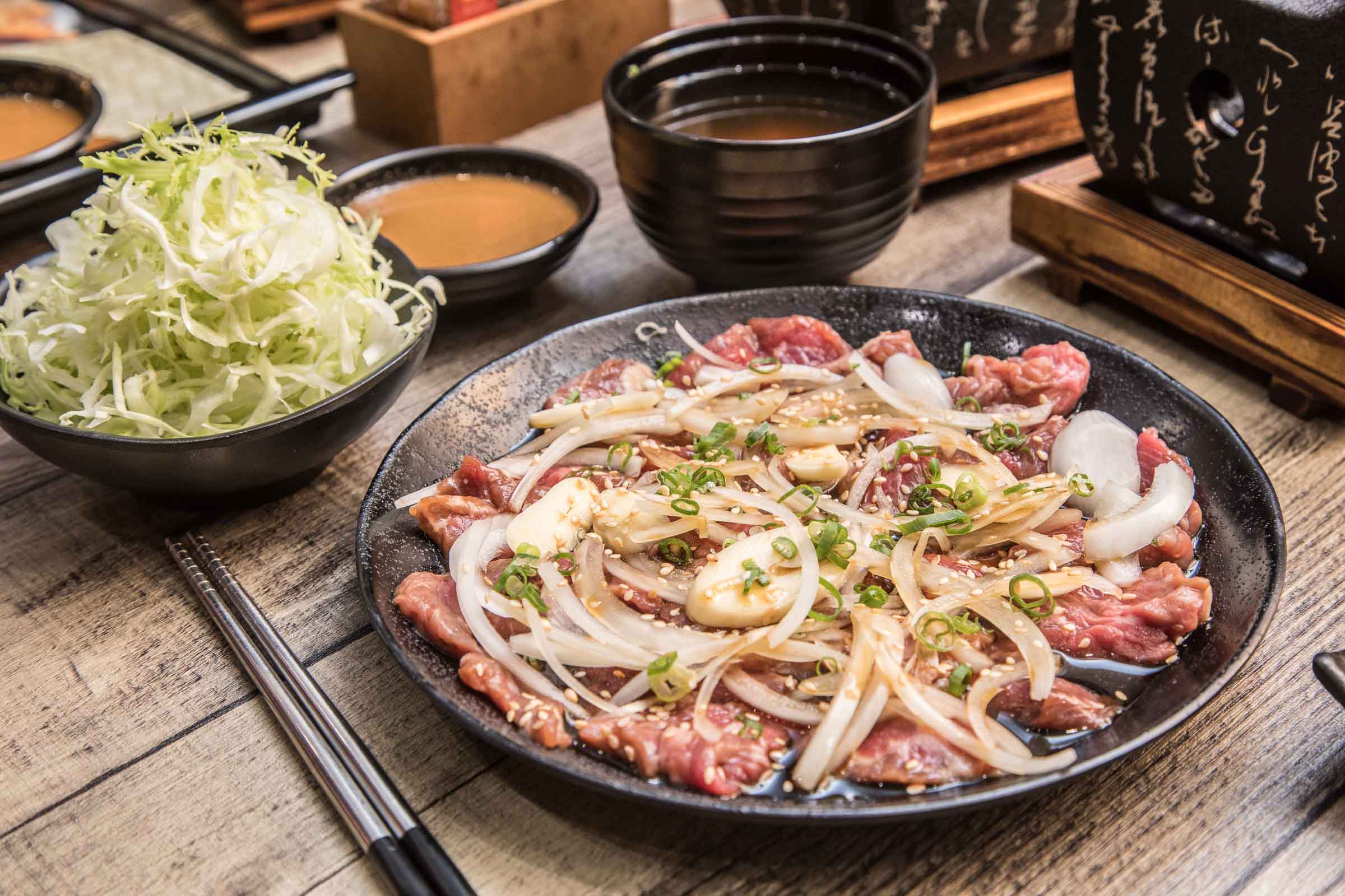 桃園美食,桃園火車站美食,桃園炸牛排,桃園炸牛排推薦,桃園小吃推薦,新光三越美食推薦,虎次郎日式炸牛排-新光三越桃園站前店,虎次郎日式炸牛排