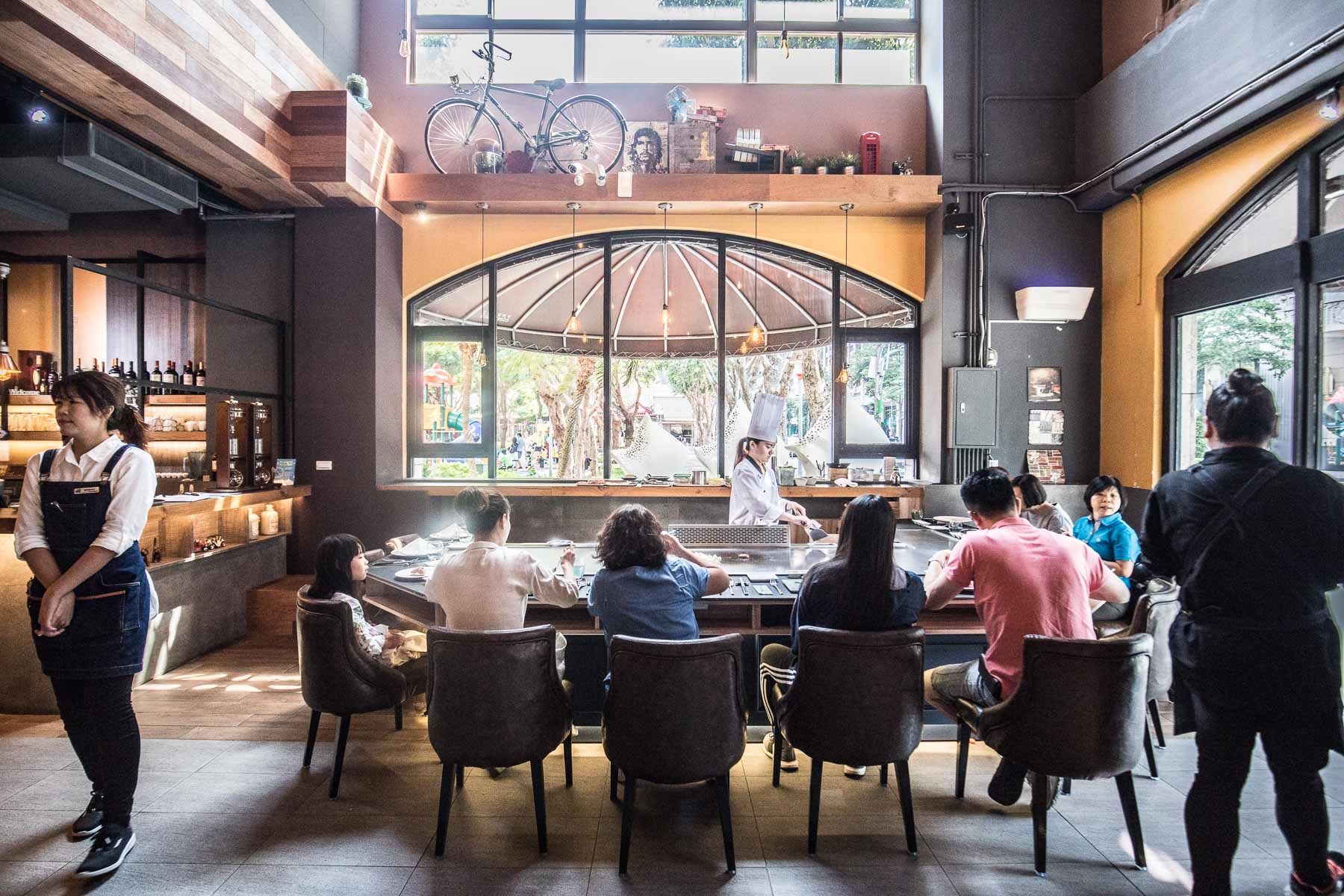 桃園美食,藝文特區美食,桃園必吃,桃園鐵板燒,藝文特區鐵板燒,君子蘭新鐵板料理