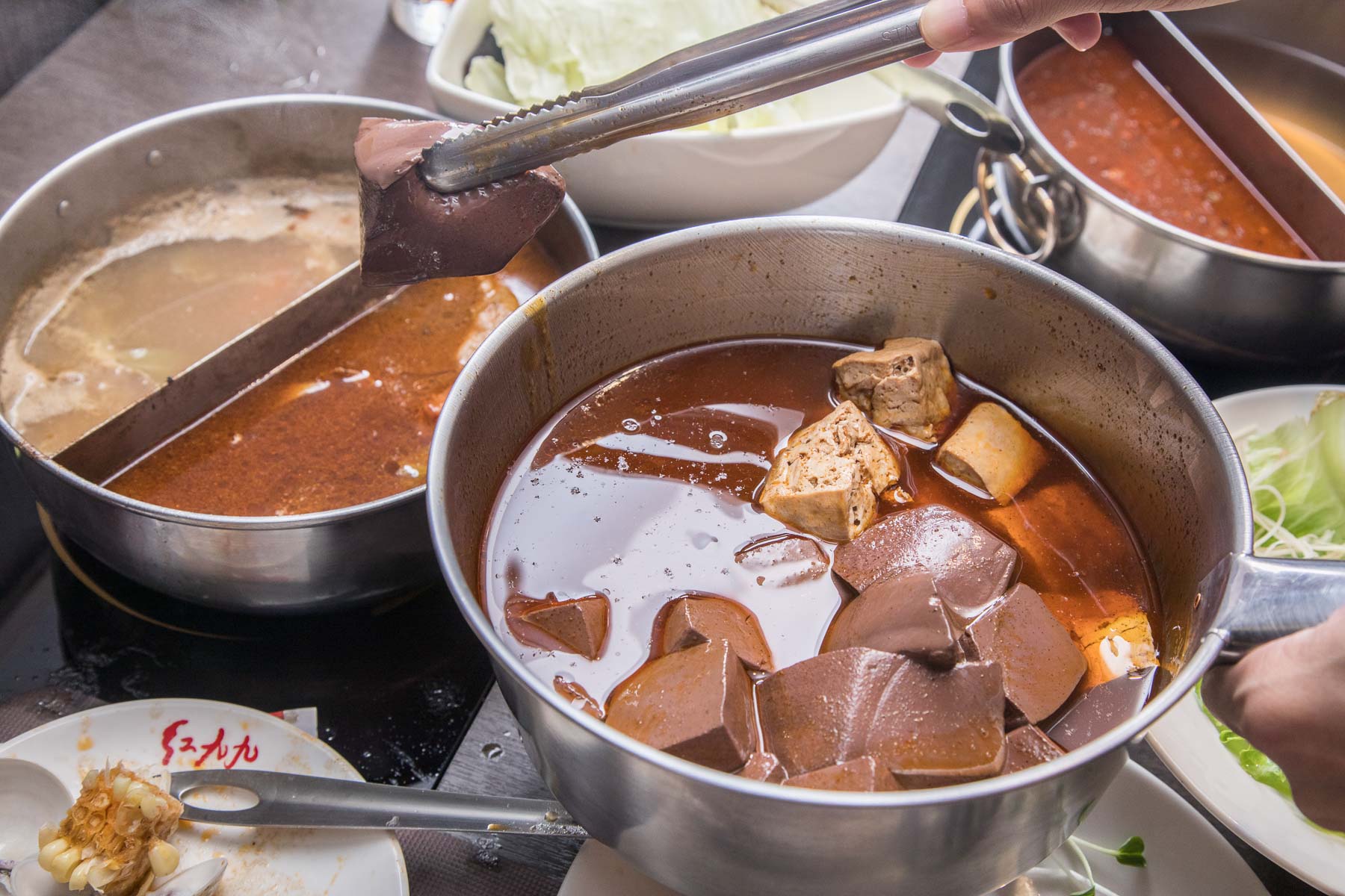 台北火鍋,台北鴛鴦鍋,台北麻辣火鍋推薦,信義區火鍋,台北麻辣鍋,信義區麻辣鍋,紅九九個人鴛鴦鍋-市府店,紅九九個人鴛鴦鍋