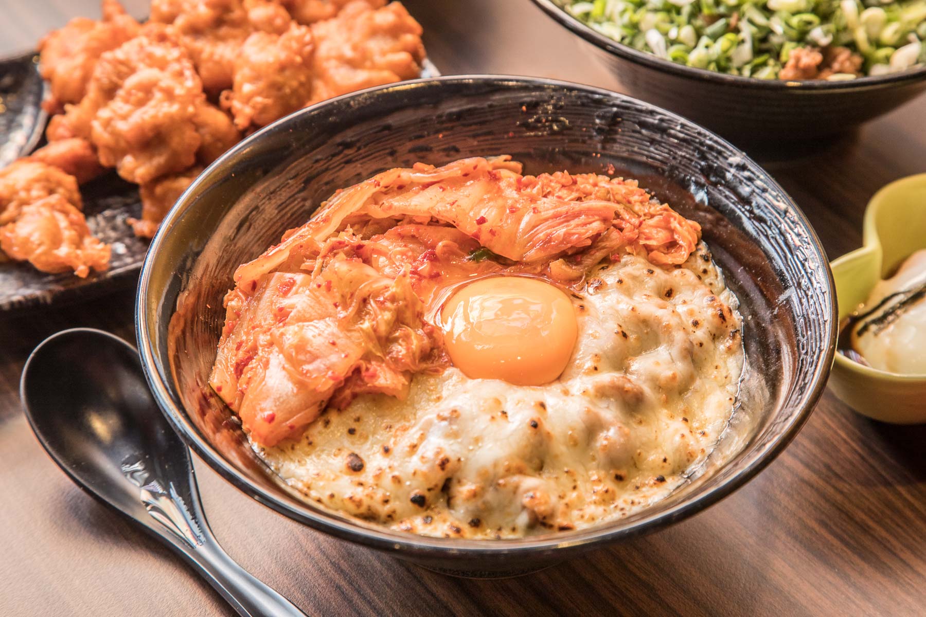新丼,韓美新丼,中山美食,中山區美食,台北丼飯,中山丼飯,新光三越南西美食,新光三越周邊美食,中山區小吃,中山區必吃