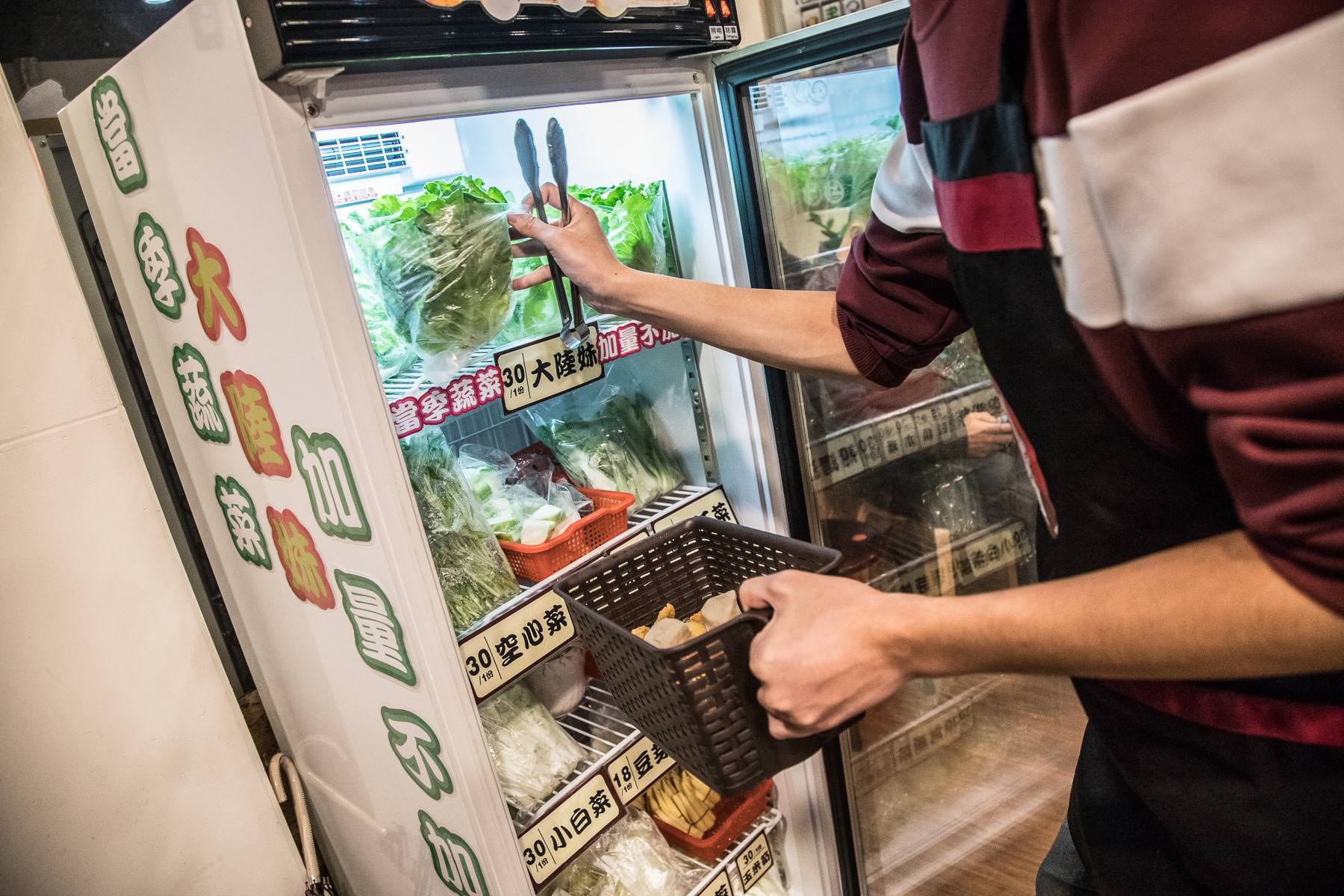 滷杯杯餐廳,桃園美食,八德美食,桃園小吃,桃園滷味,八德滷味,桃園滷味推薦,八德滷味推薦,八德小吃,滷杯杯滷味餐廳,滷杯杯