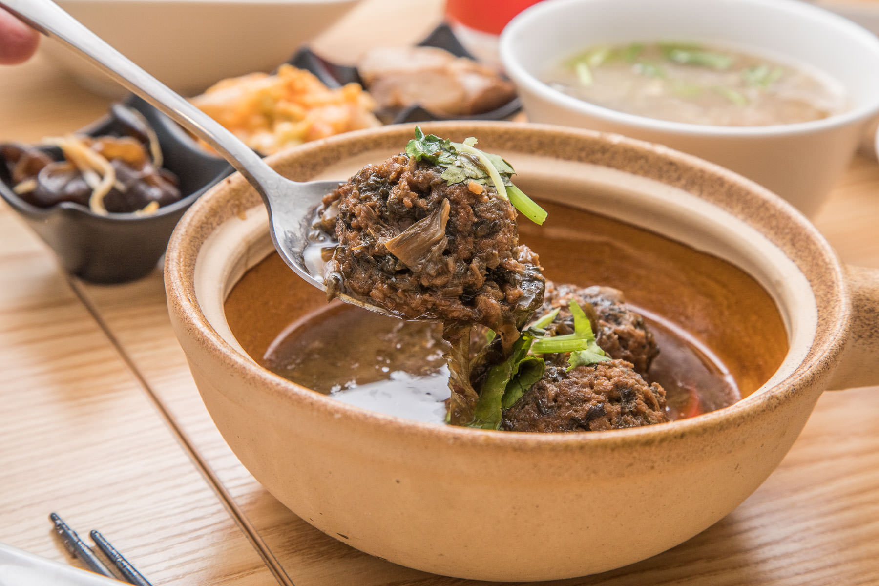 中山區必吃,南西商圈美食,溫溫牛肉麵,溫溫餐廳,中山區餐廳推薦,台北美食,台北餐廳,中山區美食