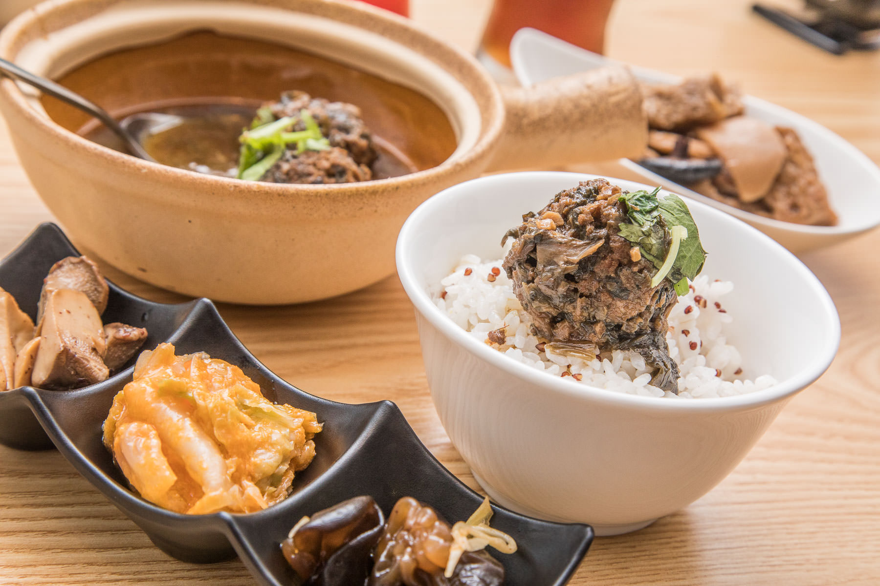中山區必吃,南西商圈美食,溫溫牛肉麵,溫溫餐廳,中山區餐廳推薦,台北美食,台北餐廳,中山區美食