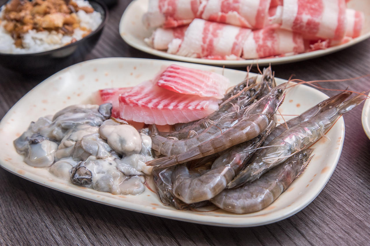 新莊牛肉麵推薦,台北麻辣火鍋,台北麻辣鍋,新莊火鍋,新莊麻辣鍋,新莊吃到飽,新莊火鍋吃到飽,新莊麻辣火鍋吃到飽,林記麻辣火鍋吃到飽