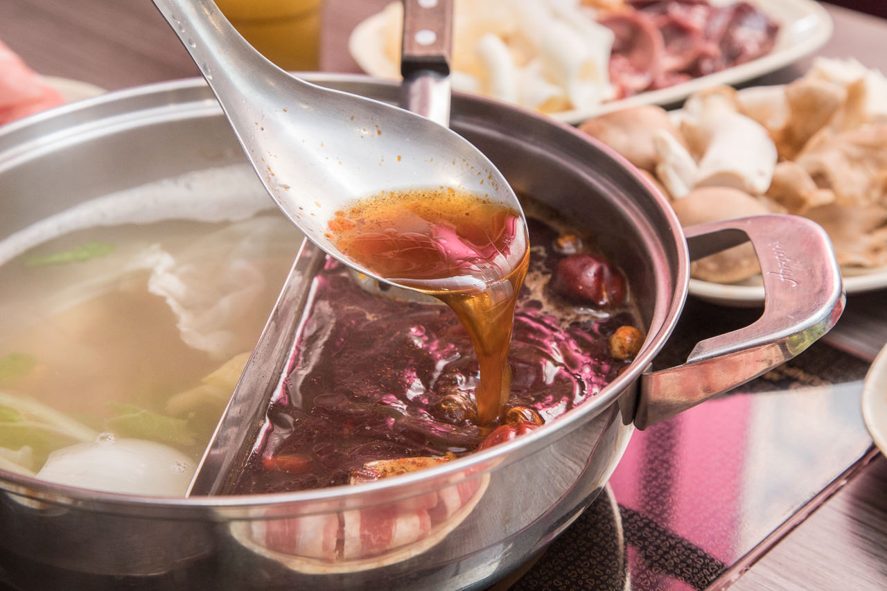 新莊牛肉麵推薦,台北麻辣火鍋,台北麻辣鍋,新莊火鍋,新莊麻辣鍋,新莊吃到飽,新莊火鍋吃到飽,新莊麻辣火鍋吃到飽,林記麻辣火鍋吃到飽