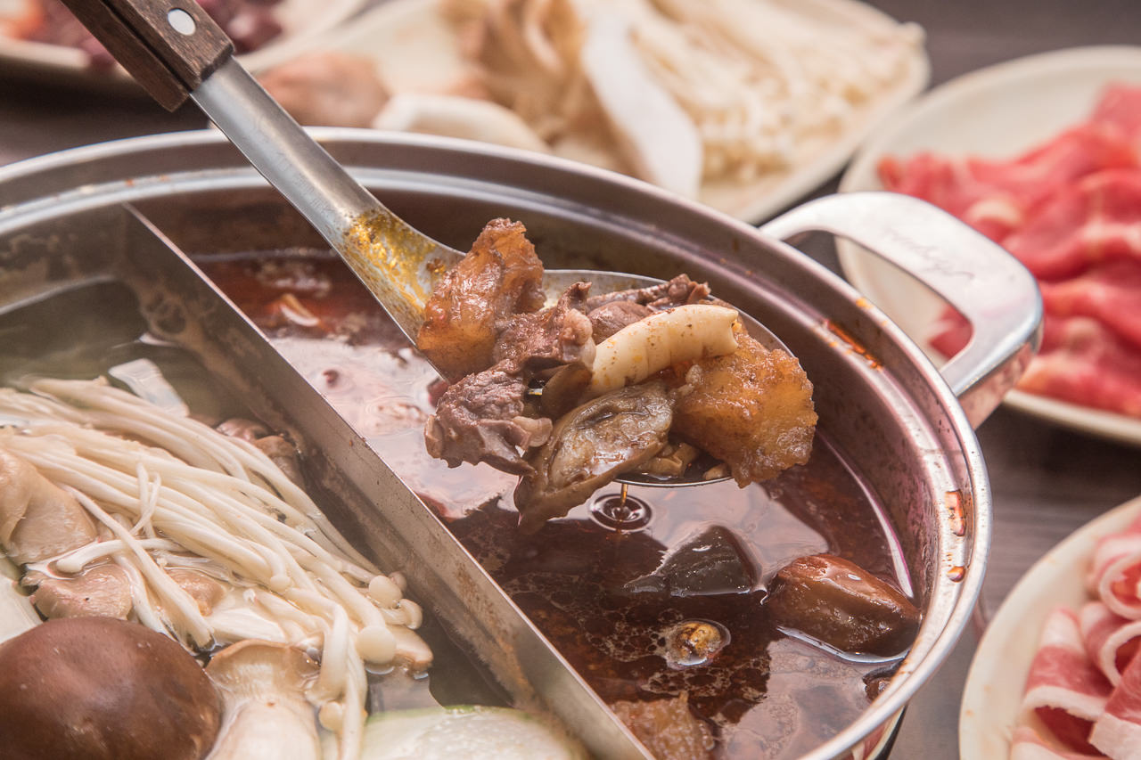 新莊牛肉麵推薦,台北麻辣火鍋,台北麻辣鍋,新莊火鍋,新莊麻辣鍋,新莊吃到飽,新莊火鍋吃到飽,新莊麻辣火鍋吃到飽,林記麻辣火鍋吃到飽