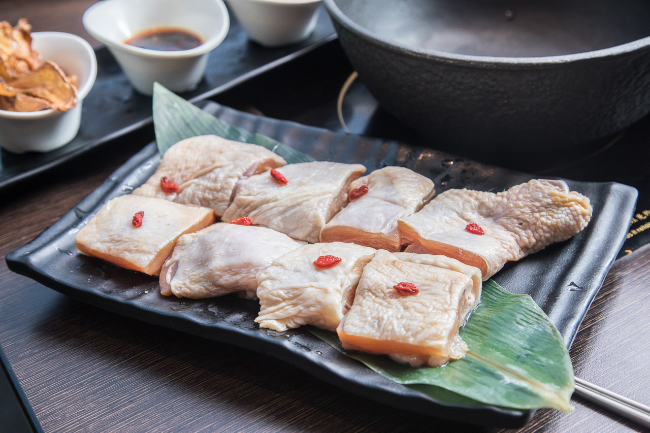 三峽美食,三峽北大美食,三峽火鍋,三峽麻辣火鍋,北大特區美食,北大火鍋,滾吧 Qunba 鍋物 (北大店),滾吧 Qunba 鍋物