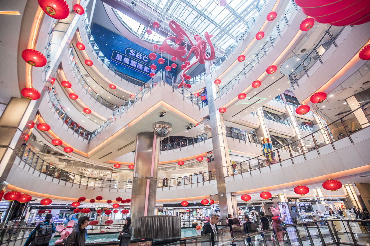 中壢餐廳,桃園購物中心,中壢購物中心,中壢大江購物中心,中壢百貨公司,中壢免費停車,中壢過年好去處,中壢春節景點,中壢必去,大江美食街,大江購物中心