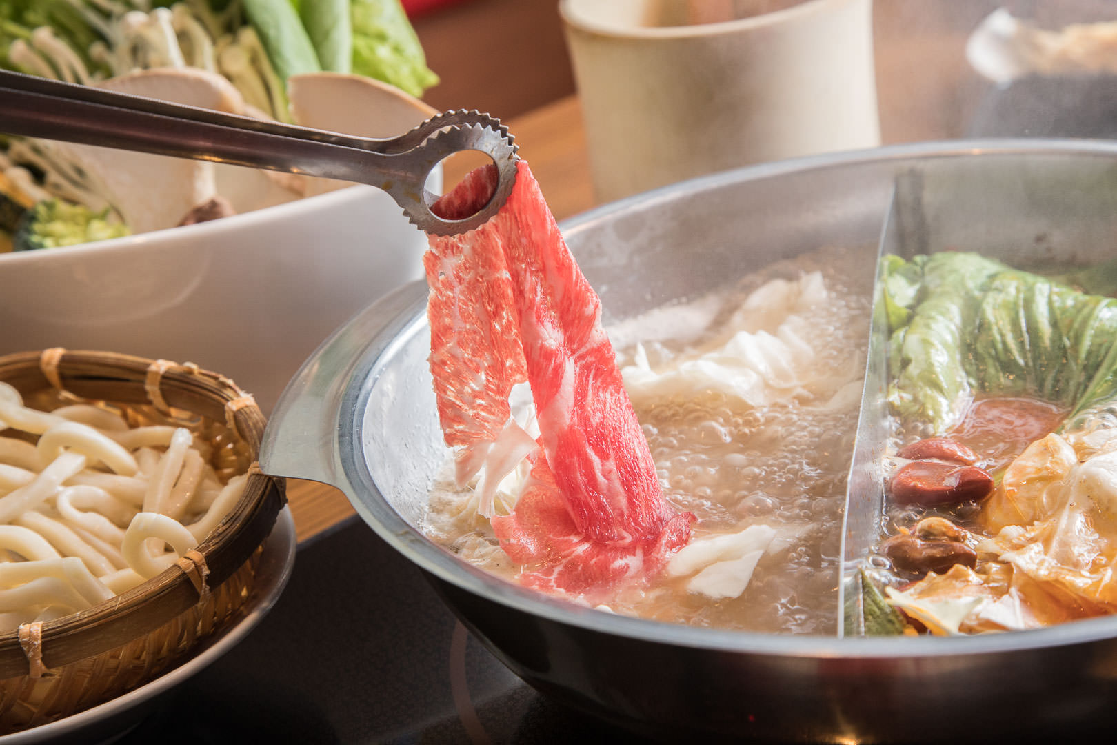 台北吃到飽,台北麻辣鍋,信義區麻辣鍋,信義區麻辣鍋吃到飽,麻辣鍋吃到飽,台北麻辣鍋吃到飽,馬太郎鍋物,ATT 4FUN美食,台北火鍋