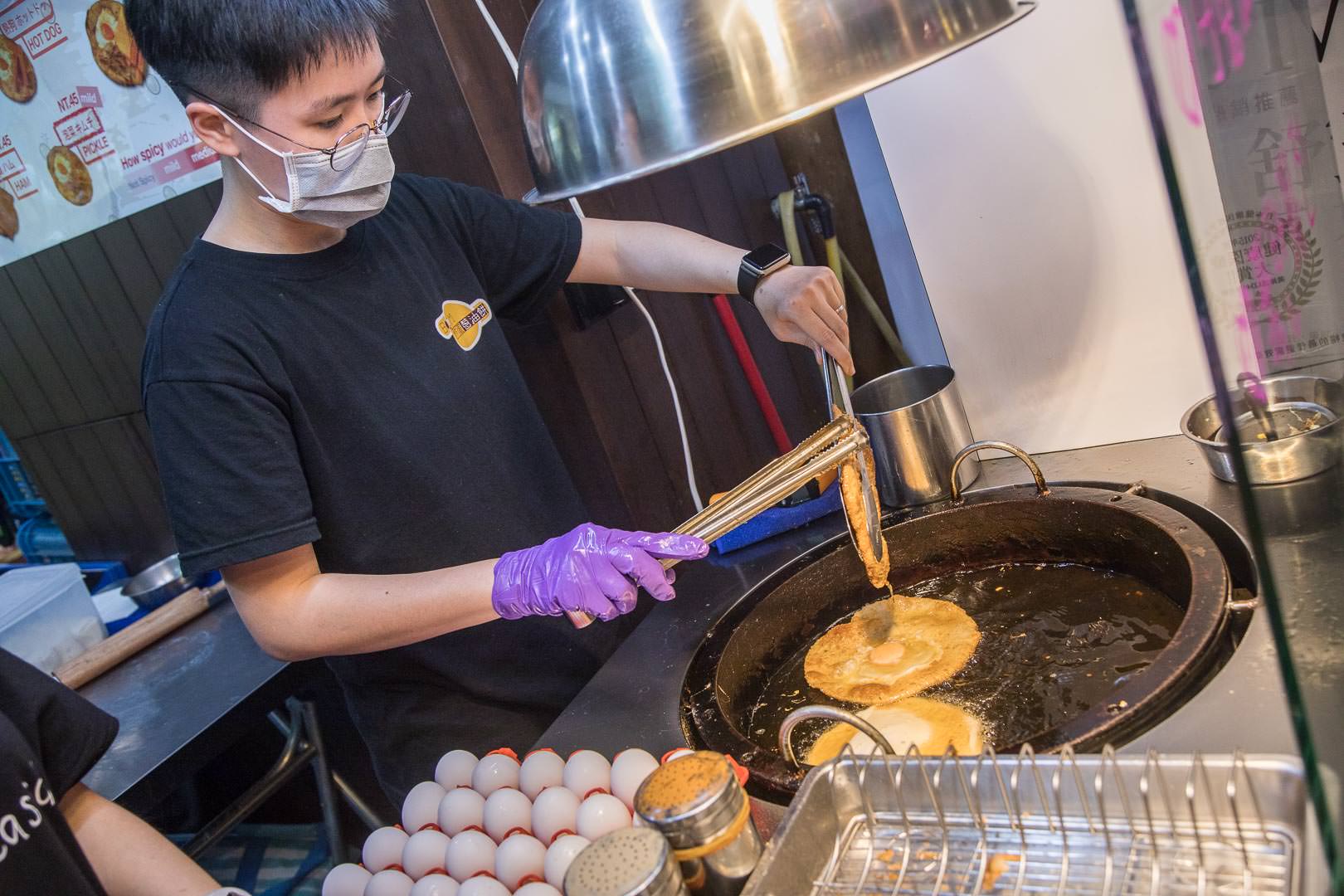Boom炸蛋蔥油餅-饒河夜市店,Boom炸蛋蔥油餅,松山美食,松山火車站美食,饒河街美食,饒河街夜市美食,饒河街夜市必吃,饒河街夜市蔥油餅,Boom炸彈蔥油餅-饒河夜市店