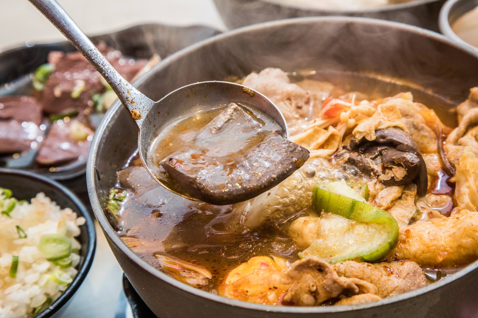 鍋台銘時尚湯鍋,桃園美食,桃園餐廳,桃園火鍋,鍋台銘,桃園小火鍋,桃園必吃,桃園臭臭鍋,鍋台銘時尚湯鍋-桃園春日店