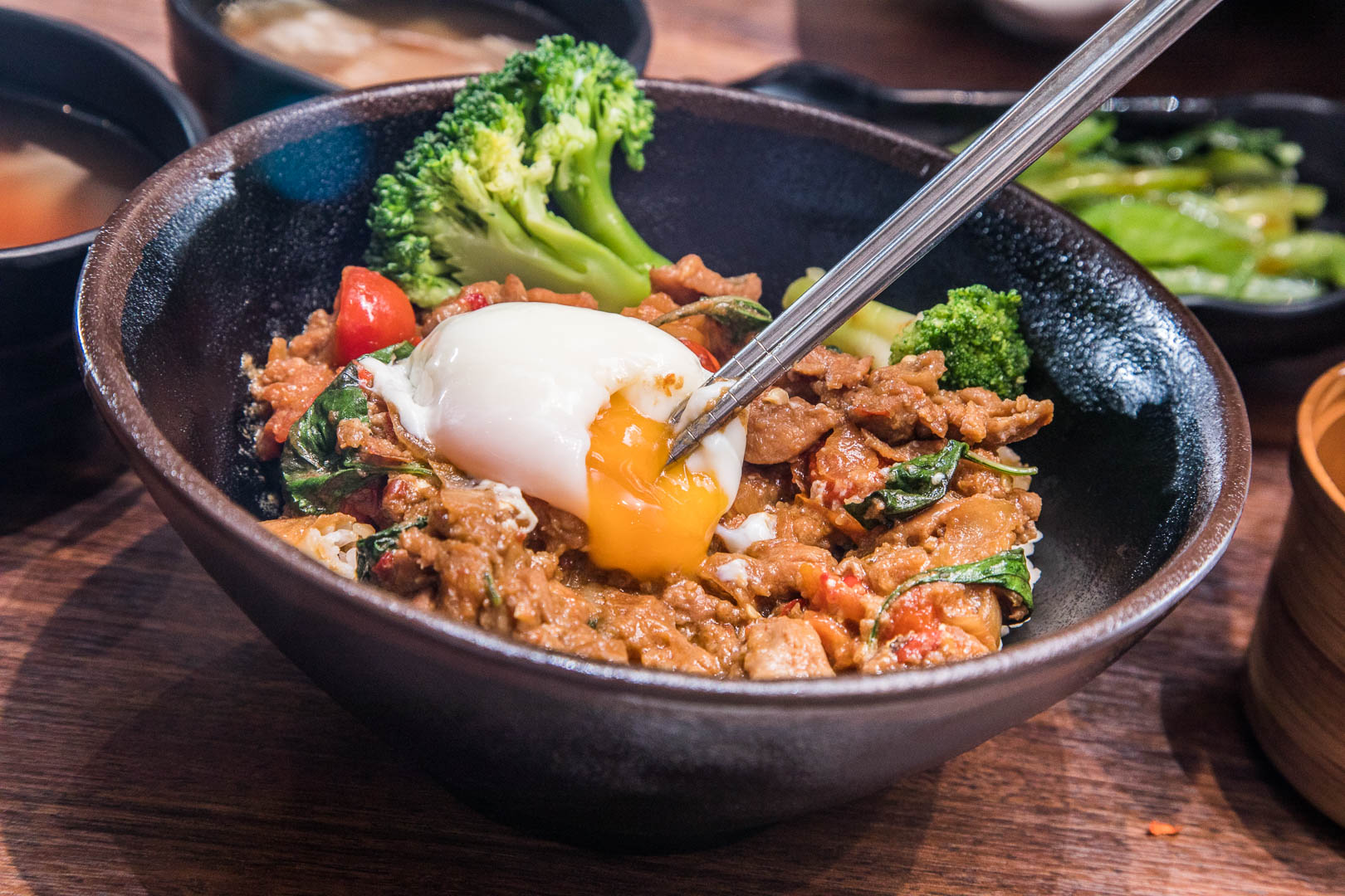 微風泰式料理,微風百貨美食,微風南山美食街,這味泰泰 Mrs. Thai 微風南山店,這味泰泰 Mrs. Thai,微風南山這味泰泰 Mrs. Thai,台北泰式料理,信義區泰式料理,微風南山美食