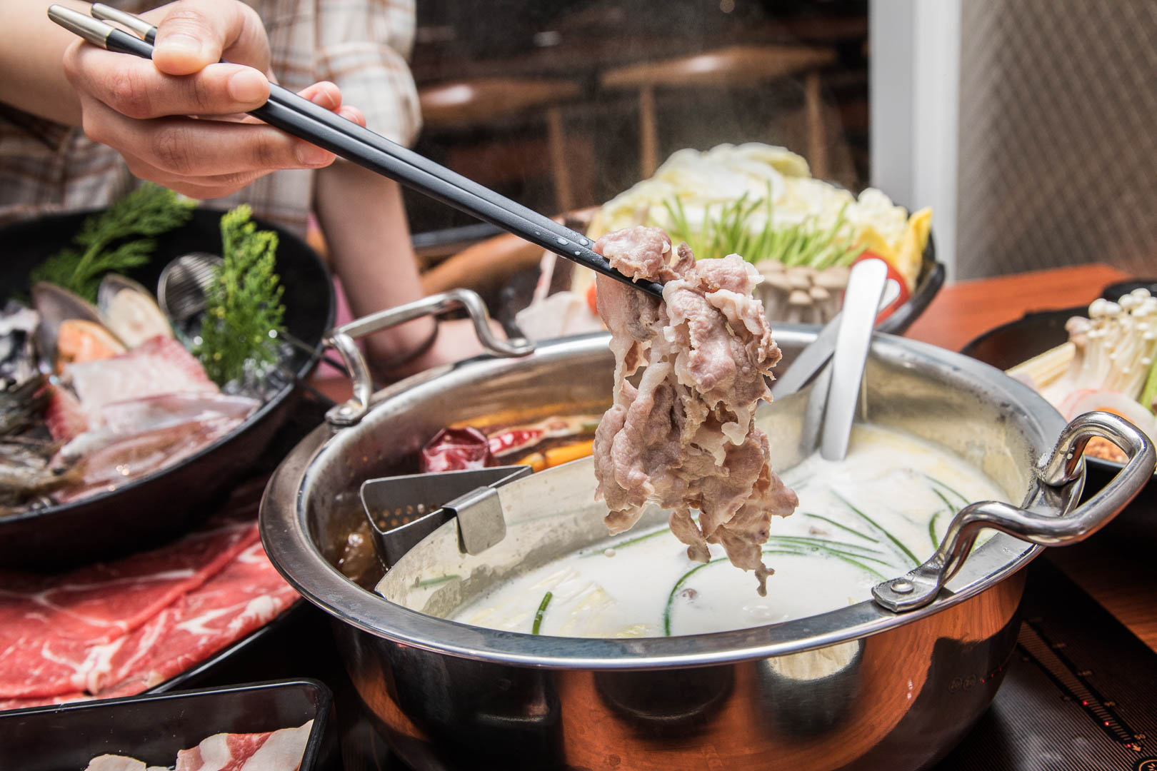 台北火鍋,台北聚餐推薦,肉多多火鍋,台北肉多多火鍋,台北必吃火鍋,台北美食,台北捷運美食