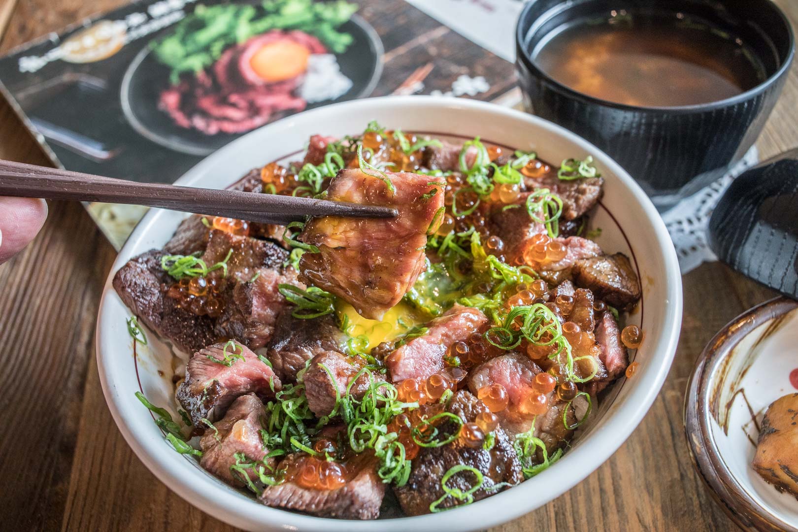 台北美食,台北居酒屋,美國牛肉,台北丼飯,台北必吃,台北牛肉丼,台北牛排丼