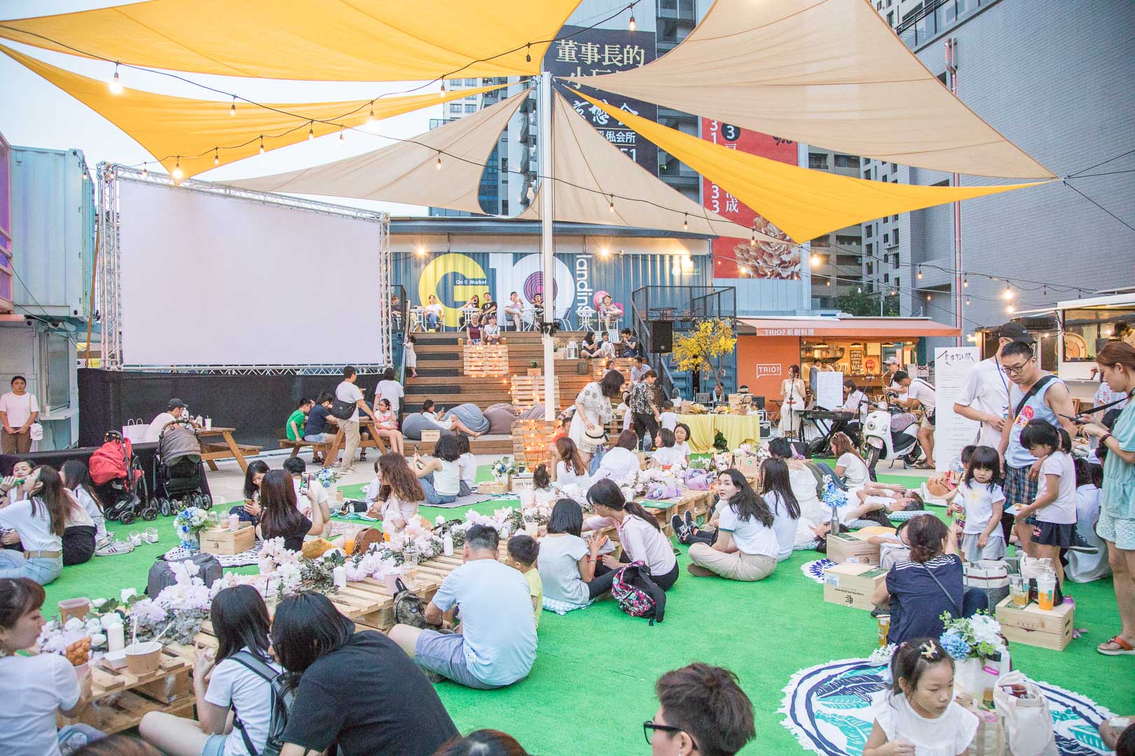 桃園親子,桃園必玩,桃園藝文特區美食,桃園景點,桃園貨櫃市集,桃園G10貨櫃市集,桃園G10貨櫃市集美食