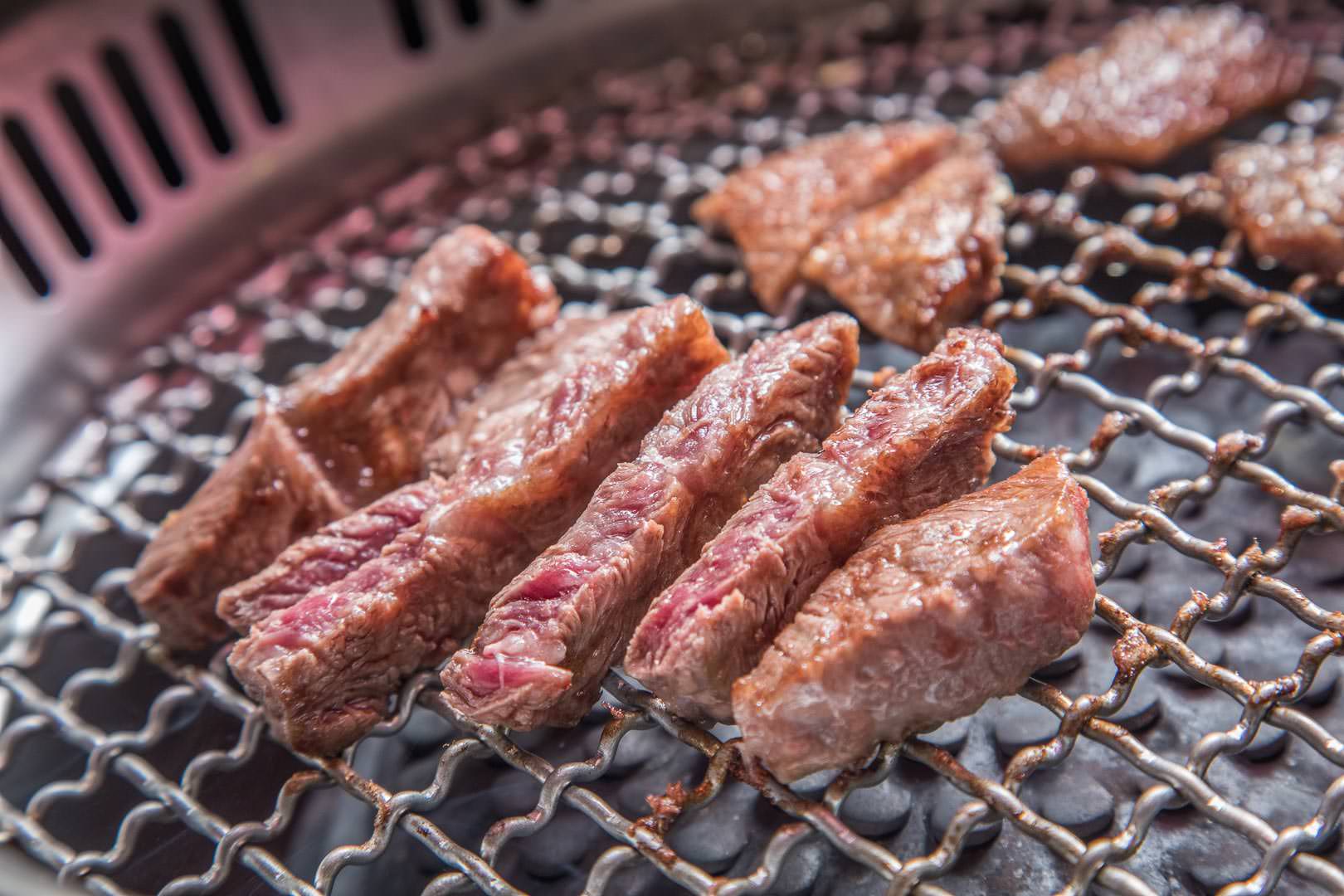 哞哞屋和牛燒肉-西門店,哞哞屋和牛燒肉,台北美食,台北燒烤,西門町燒烤,美國牛肉,西門町美食,馬辣燒烤,和牛燒烤,美牛燒烤