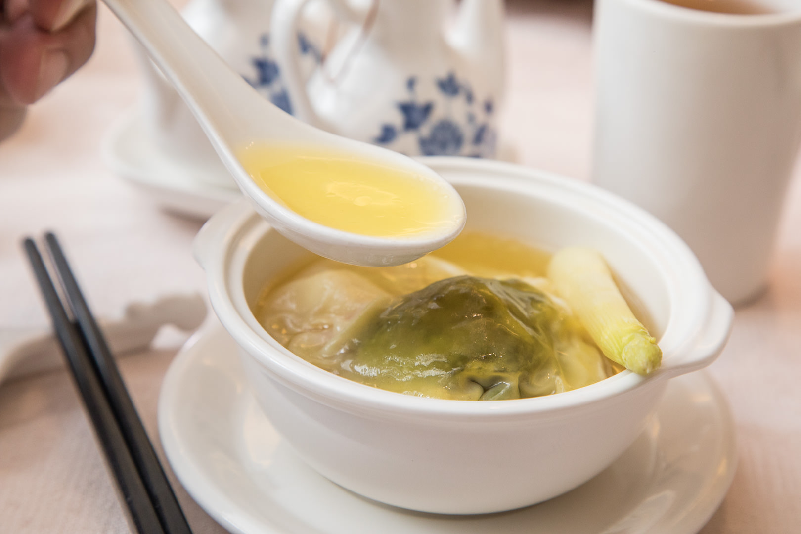 台北聚餐,台北捷運美食,台北中餐廳,台北火車站美食,台北白蘆筍,白蘆筍料理,台北凱薩,王朝中餐廳,台北王朝中餐廳,凱薩王朝中餐廳,台北美食