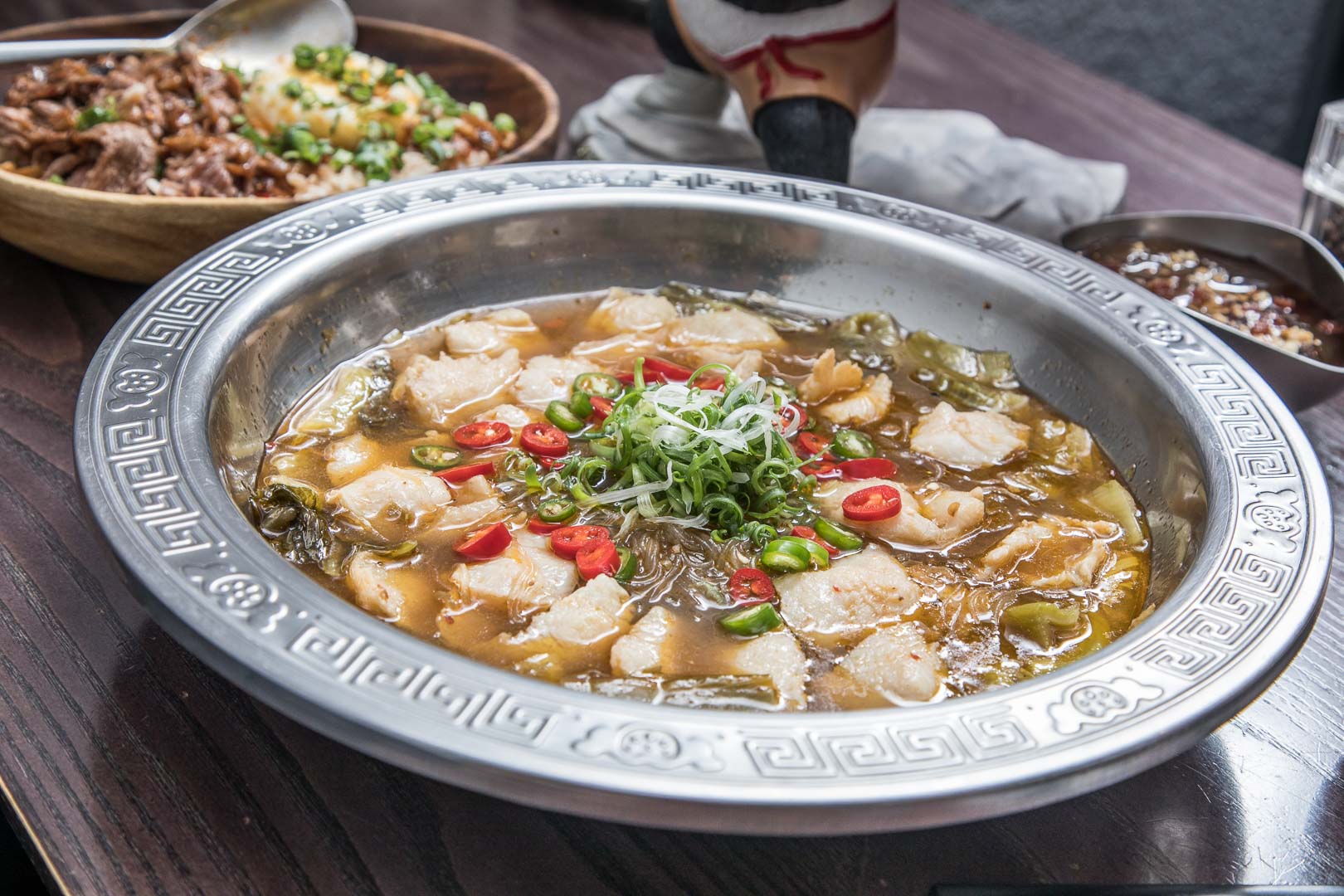 台北麻辣火鍋,台北川菜,台北車站餐廳,瓦法奇朵,四川料理御膳,台北美食,台北聚餐,台北車站美食