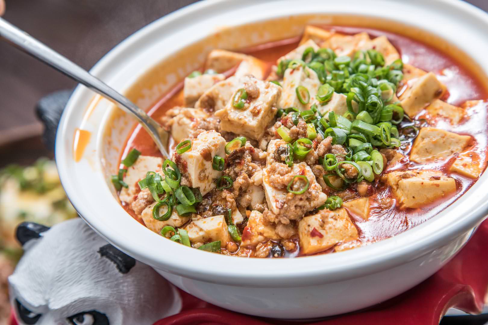 台北麻辣火鍋,台北川菜,台北車站餐廳,瓦法奇朵,四川料理御膳,台北美食,台北聚餐,台北車站美食