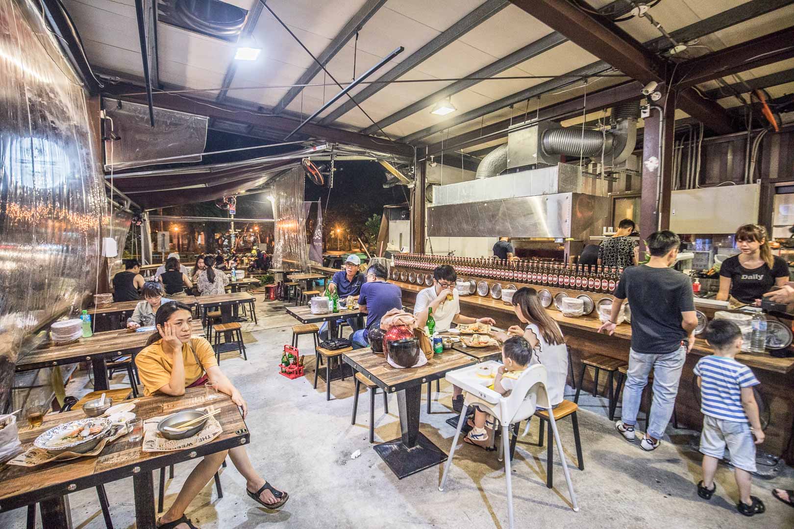 板橋美食,板橋居酒屋,板橋聚餐,板橋海鮮餐廳,板橋燒烤,板橋串烤,板橋海鮮料理,火夯seafood 海鮮燒烤