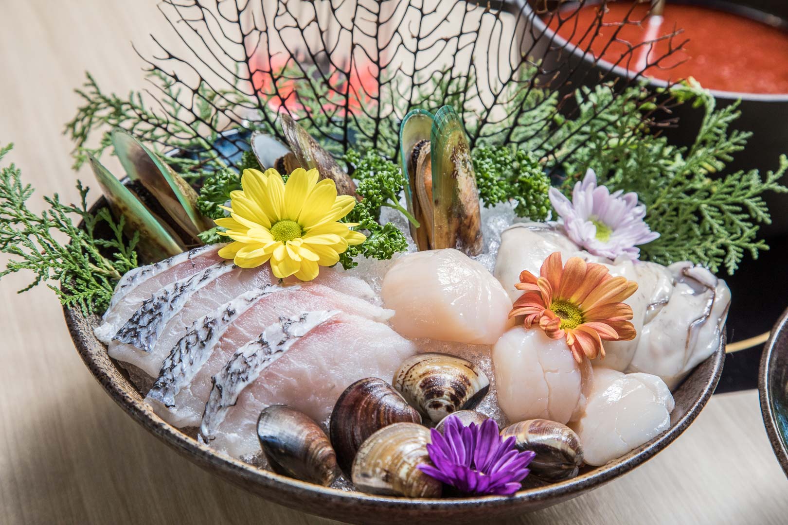 桃園美食,桃園聚餐,桃園火鍋,長庚美食,桃園鍋物,長庚餐廳,六石蒔鍋