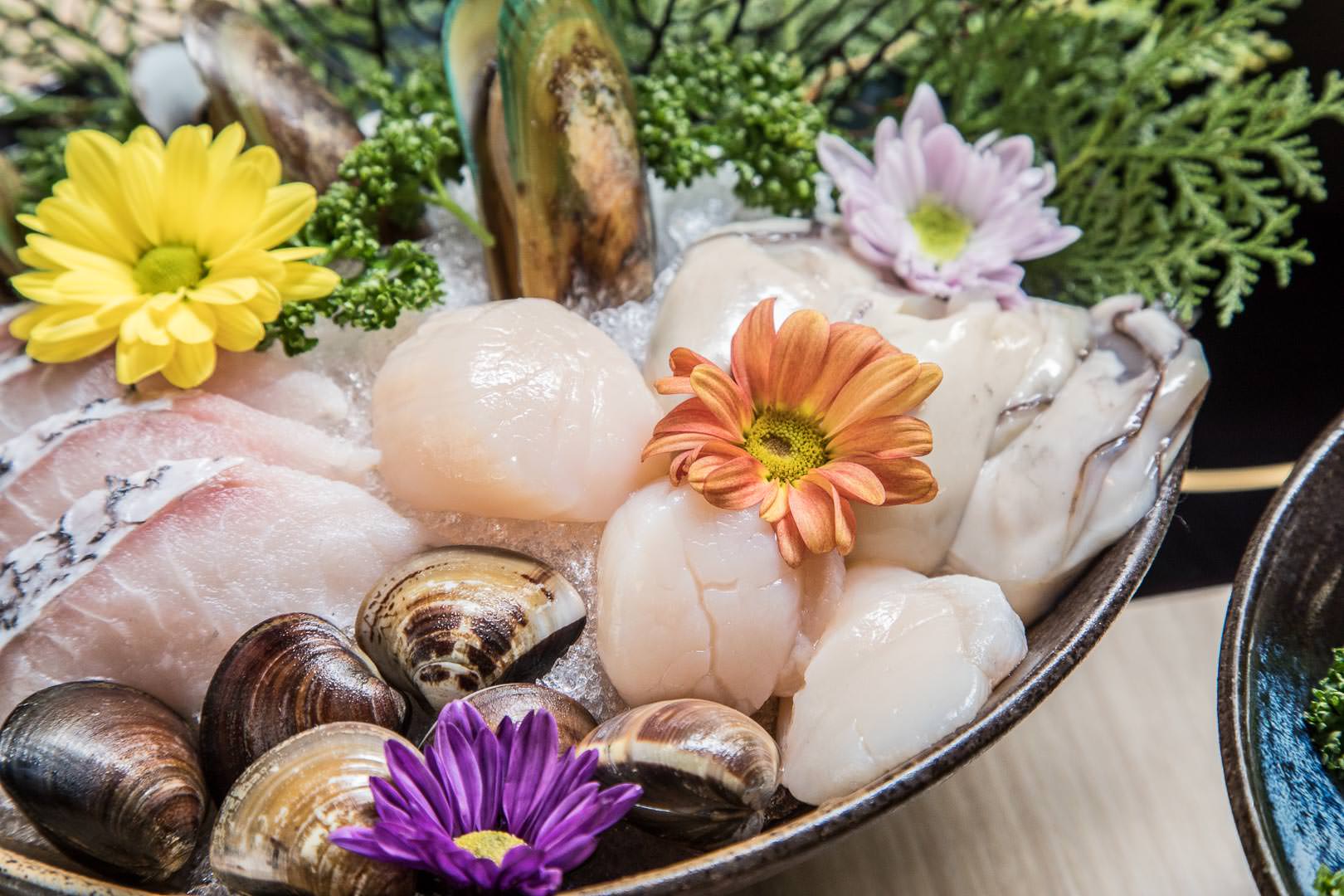 桃園美食,桃園聚餐,桃園火鍋,長庚美食,桃園鍋物,長庚餐廳,六石蒔鍋