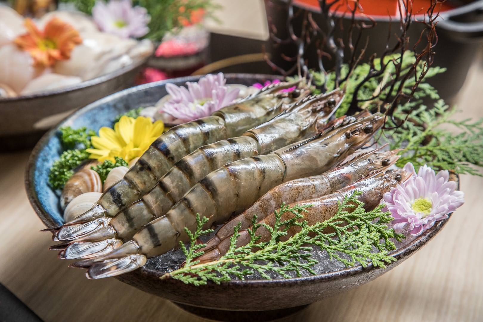 桃園美食,桃園聚餐,桃園火鍋,長庚美食,桃園鍋物,長庚餐廳,六石蒔鍋