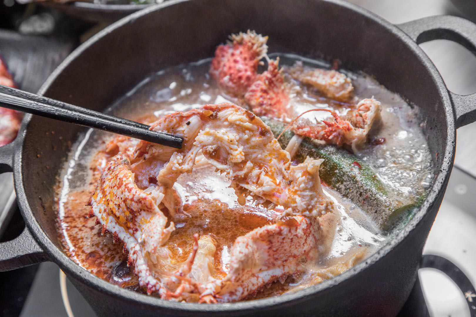 桃園美食,桃園聚餐,桃園火鍋,長庚美食,桃園鍋物,長庚餐廳,六石蒔鍋