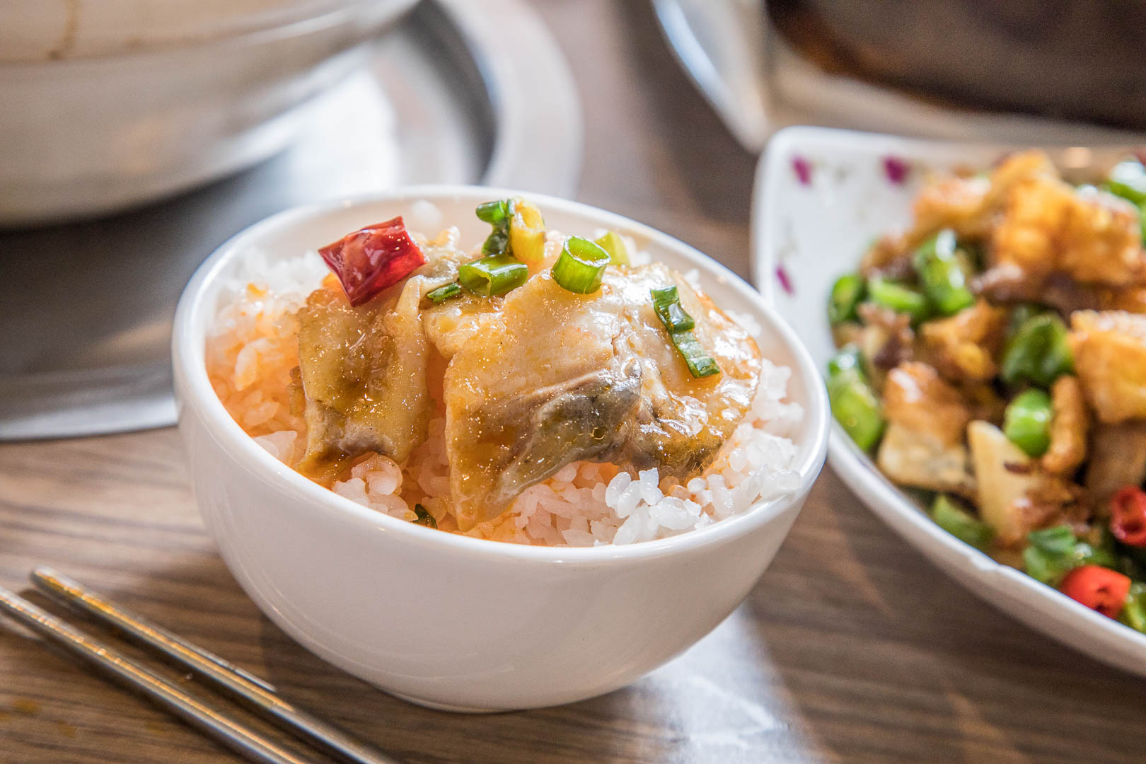 板橋美食,板橋必吃,板橋餐廳,板橋聚餐,板橋川菜,板橋水煮魚,府中站美食,尋麻記