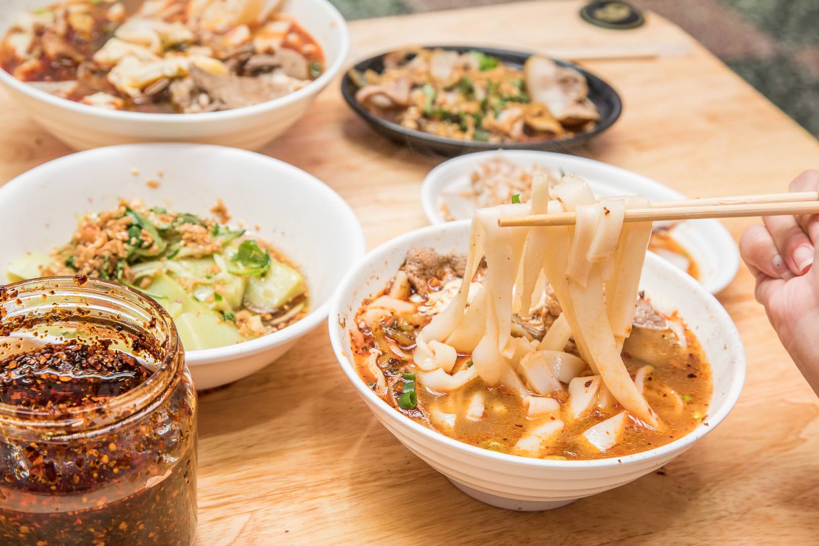 中壢美食,龍岡美食,龍岡米干,中壢米干,龍岡小吃,龍岡國旗屋,中壢國旗屋