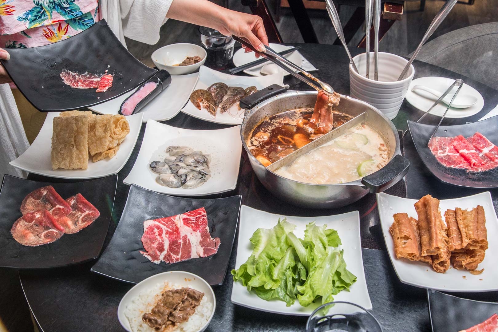 辛殿麻辣火鍋-信義店,台北美食,台北火鍋,台北吃到飽,辛殿麻辣火鍋,台北麻辣火鍋,信義區吃到飽,信義區火鍋,信義區美食,台北麻辣火鍋吃到飽,信義區麻辣火鍋吃到飽 @大手牽小手。玩樂趣