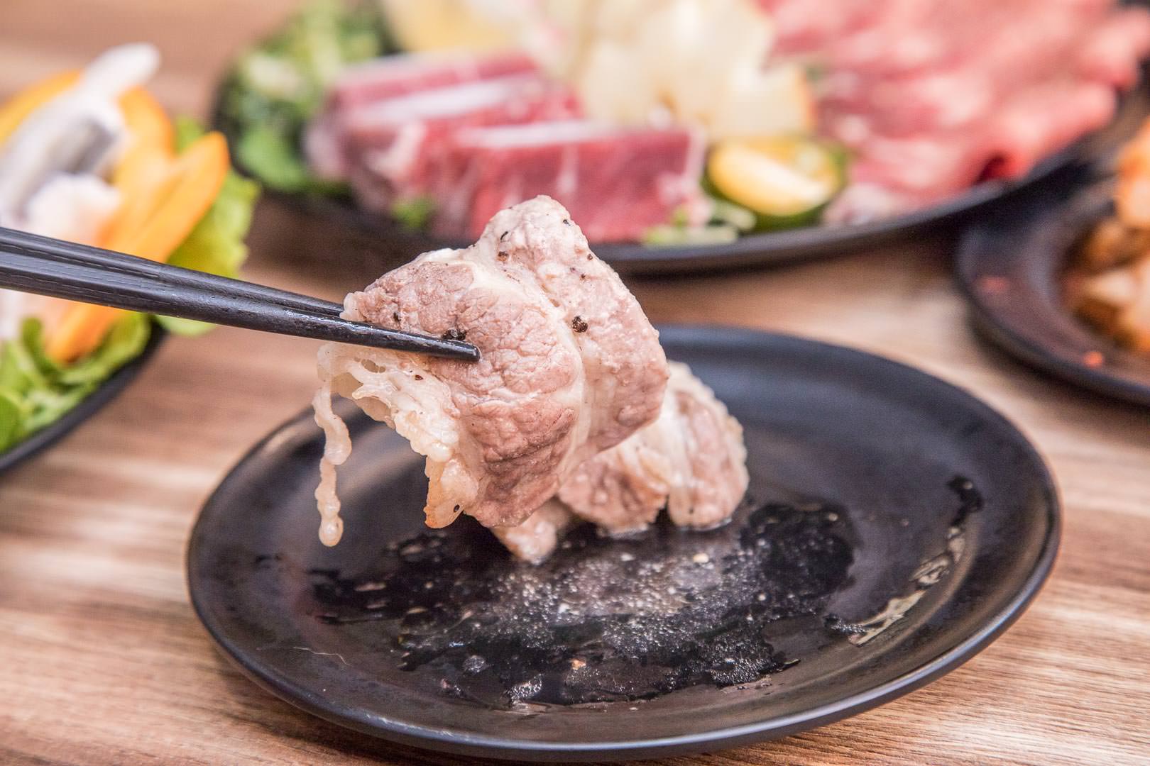 基隆必吃,基隆燒烤吃到飽,月桂炭火燒肉,基隆美食,基隆吃到飽,基隆燒烤,基隆廟口美食