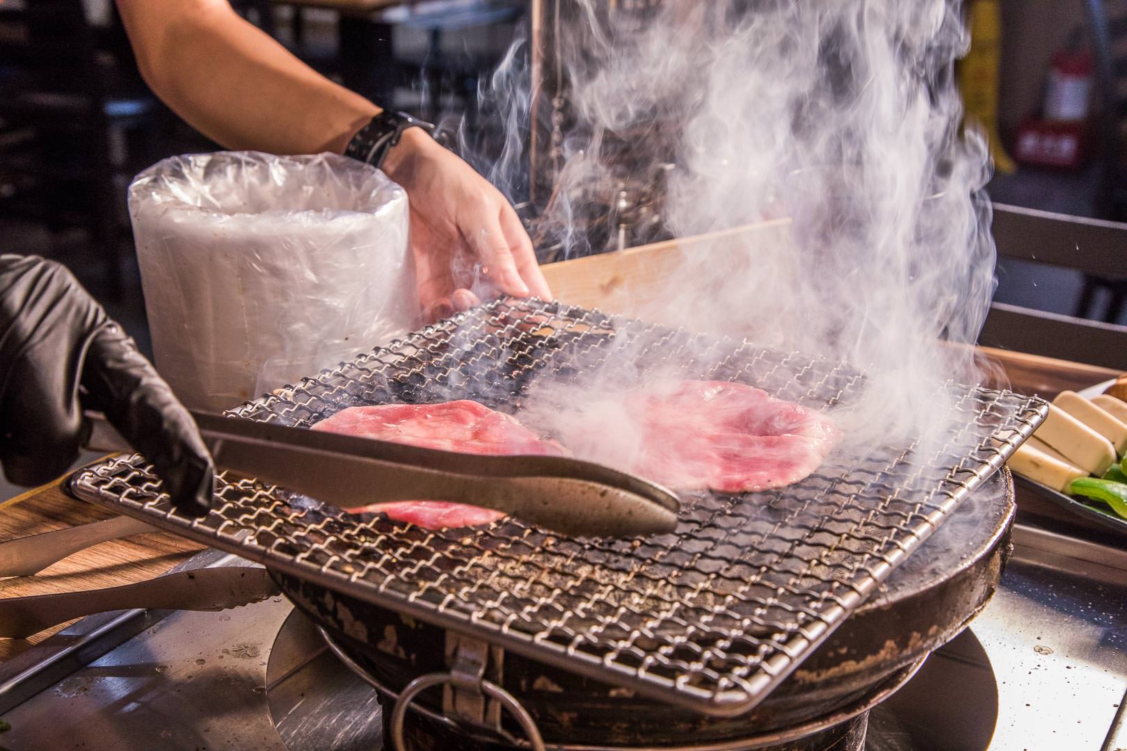 基隆必吃,基隆燒烤吃到飽,月桂炭火燒肉,基隆美食,基隆吃到飽,基隆燒烤,基隆廟口美食