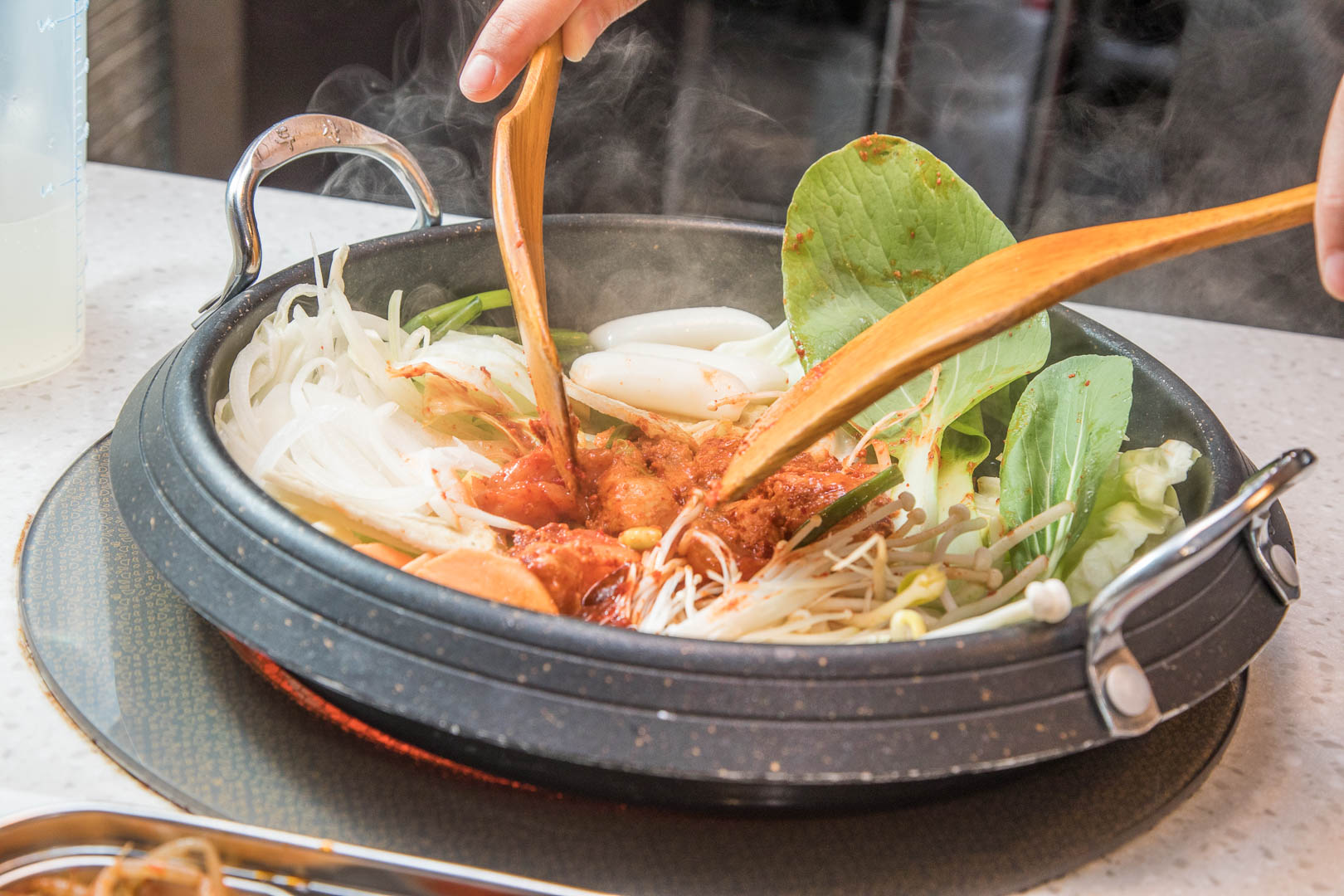 桃園美食,桃園必吃,桃園車站美食,桃園韓式料理,桃園新光三越美食,好韓村-韓風鍋物燒肉-新光三越桃園站前店,好韓村-韓風鍋物燒肉