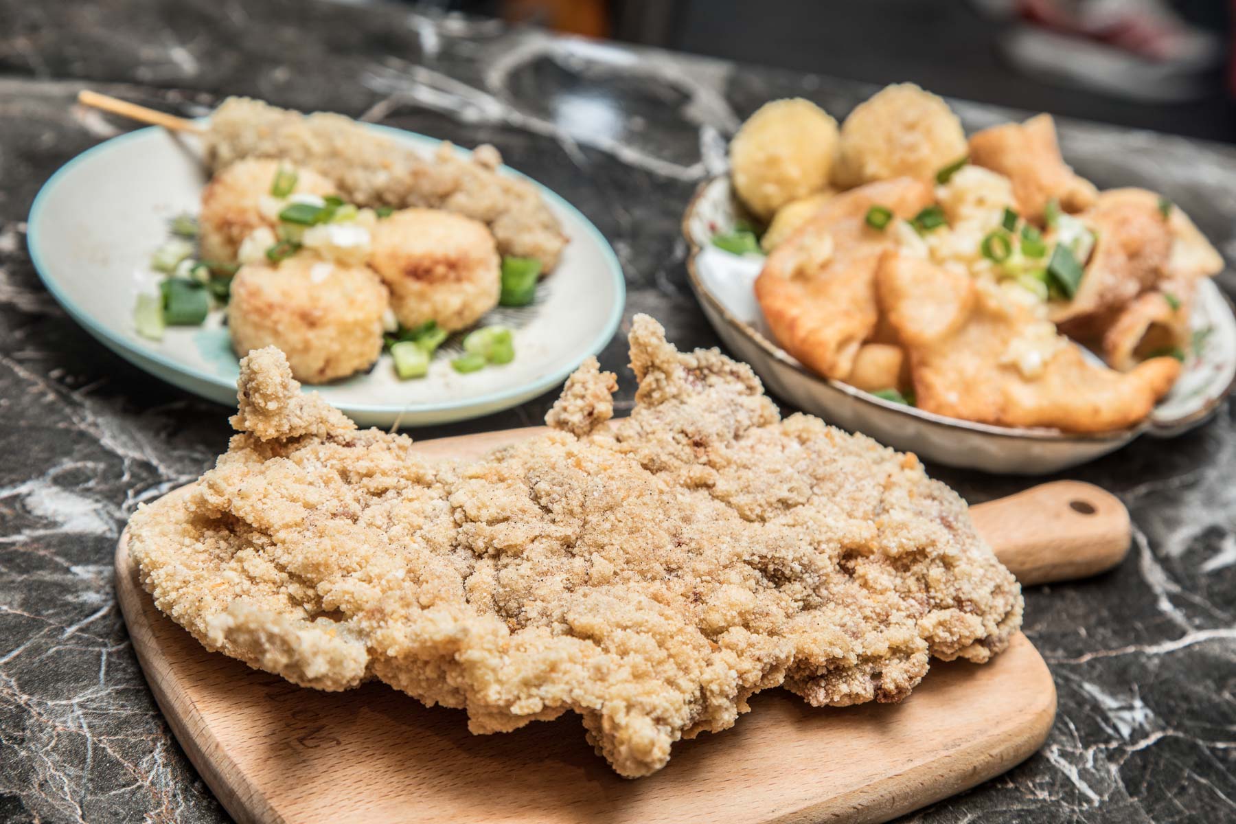 新竹小吃,城隍廟美食,新竹必吃,新竹鹽酥雞,新竹炸物,城隍廟小吃,炸嘎海陸炸物-新竹中正店,炸嘎海陸炸物,新竹美食