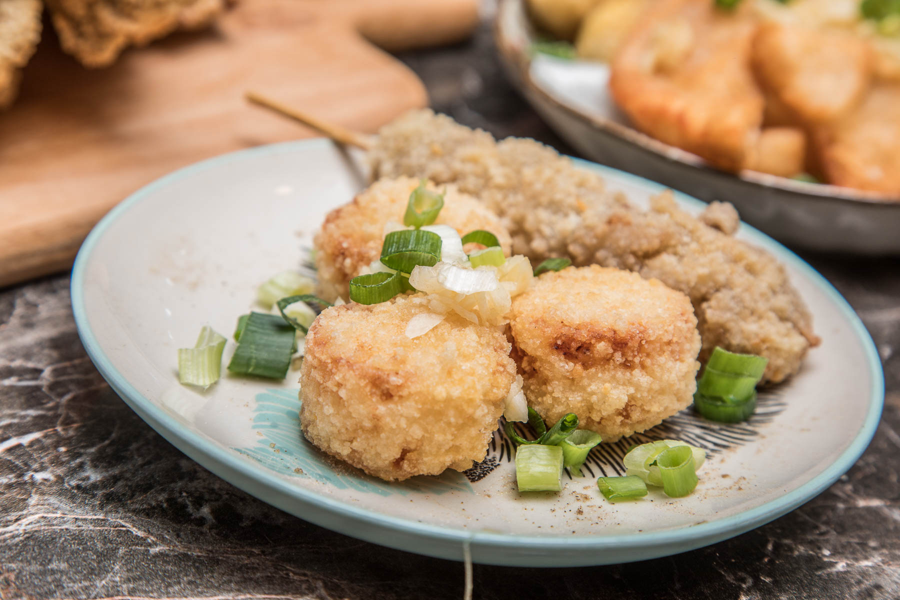 新竹小吃,城隍廟美食,新竹必吃,新竹鹽酥雞,新竹炸物,城隍廟小吃,炸嘎海陸炸物-新竹中正店,炸嘎海陸炸物,新竹美食