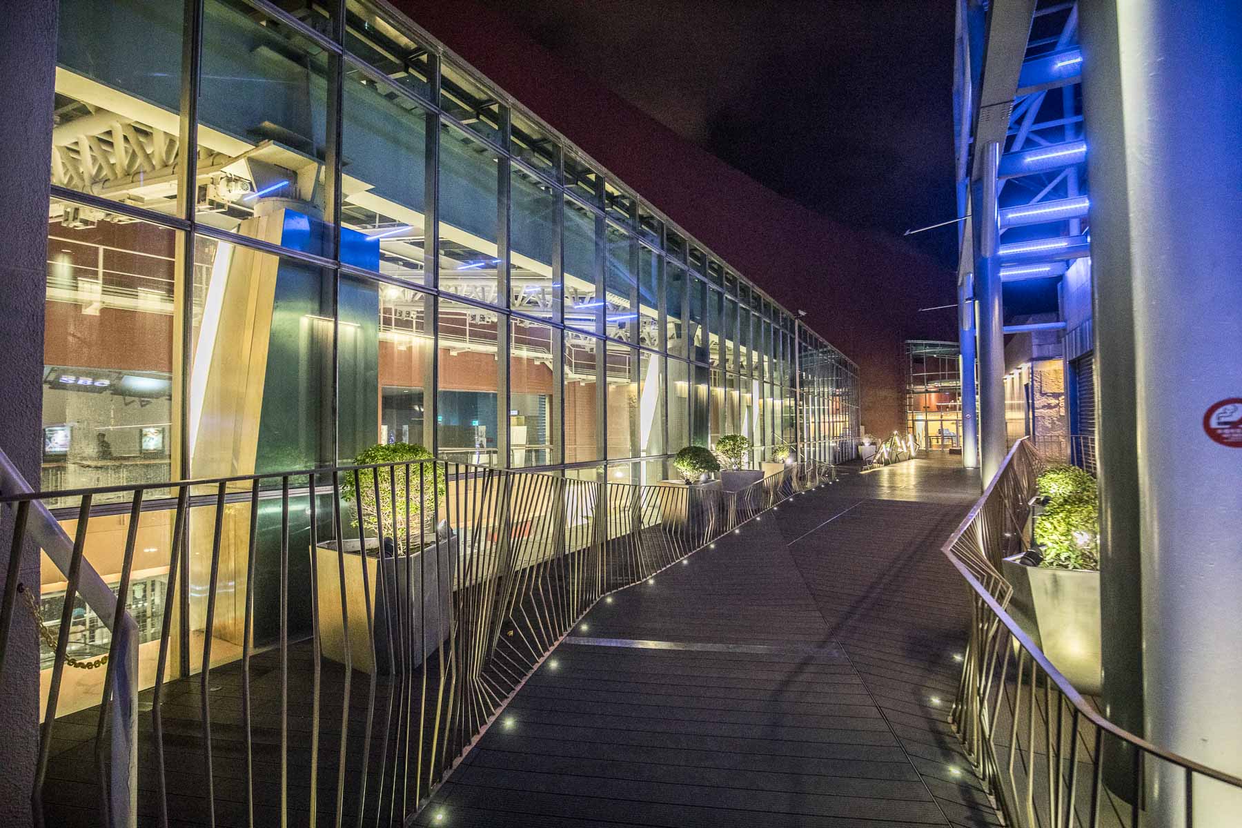 中壢停車免費,中壢美食,大江購物中心,大江購物中心美食,桃園購物中心,中壢購物中心,中壢百貨公司,大江購物中心打折,中壢逛街,青埔購物中心