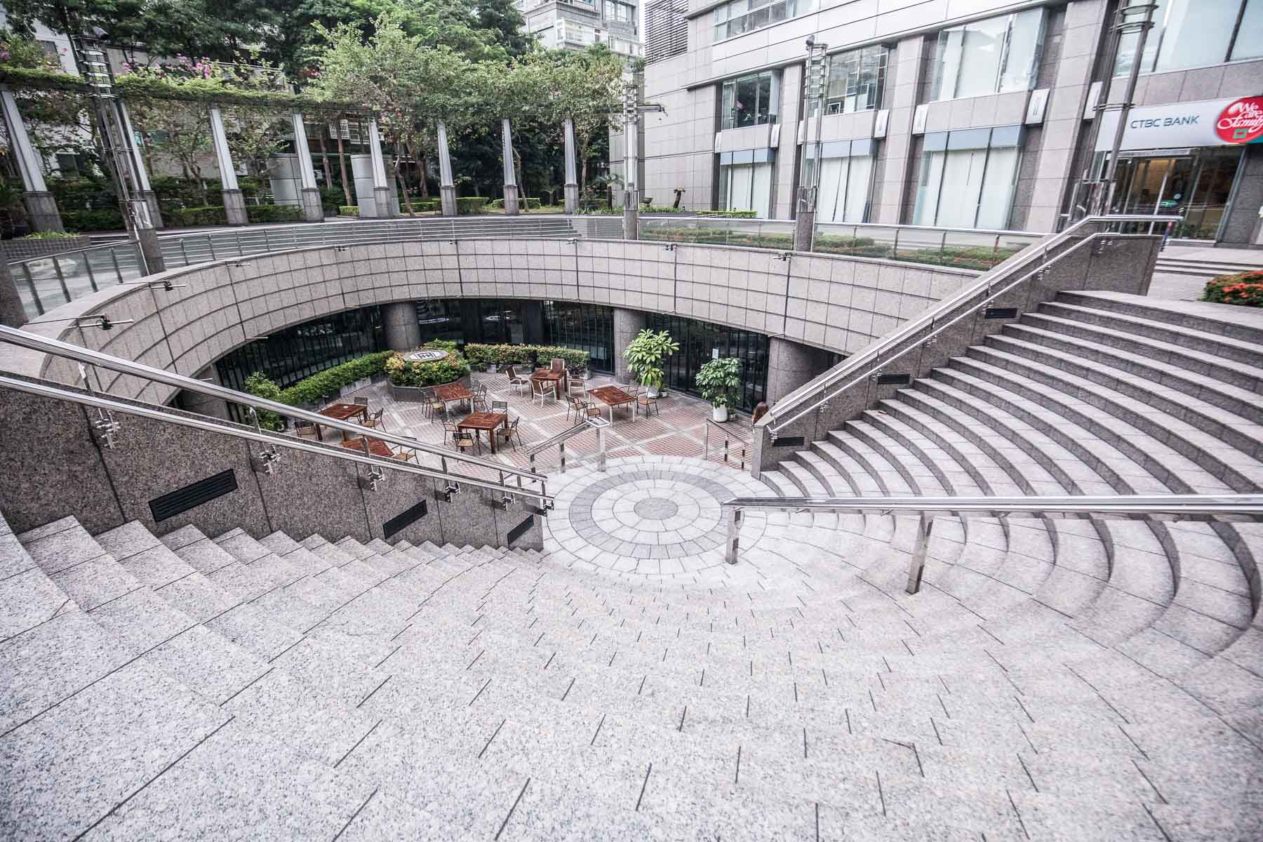 台北美食,台北川菜,台北港點,天母美食,天母中餐廳,天母川菜,天母粵菜,天母港點,國賓川菜,天母國賓經典川粵菜