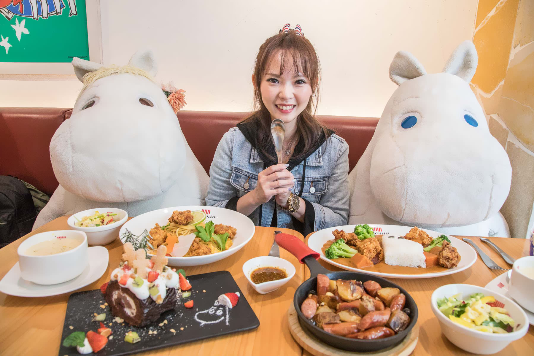 台北聚餐,台北聖誕大餐,台北聖誕餐廳,台北主題餐廳,東區主題餐廳,東區約會,Moomin cafe嚕嚕米主題餐廳,嚕嚕米主題餐廳 @大手牽小手。玩樂趣