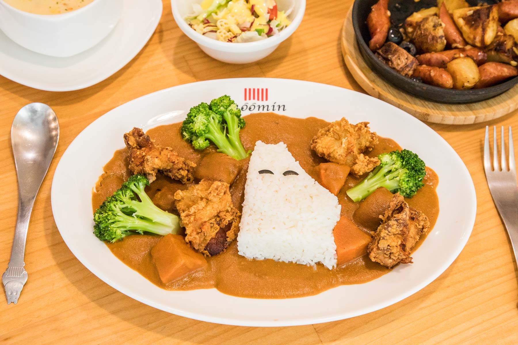 台北聚餐,台北聖誕大餐,台北聖誕餐廳,台北主題餐廳,東區主題餐廳,東區約會,Moomin cafe嚕嚕米主題餐廳,嚕嚕米主題餐廳