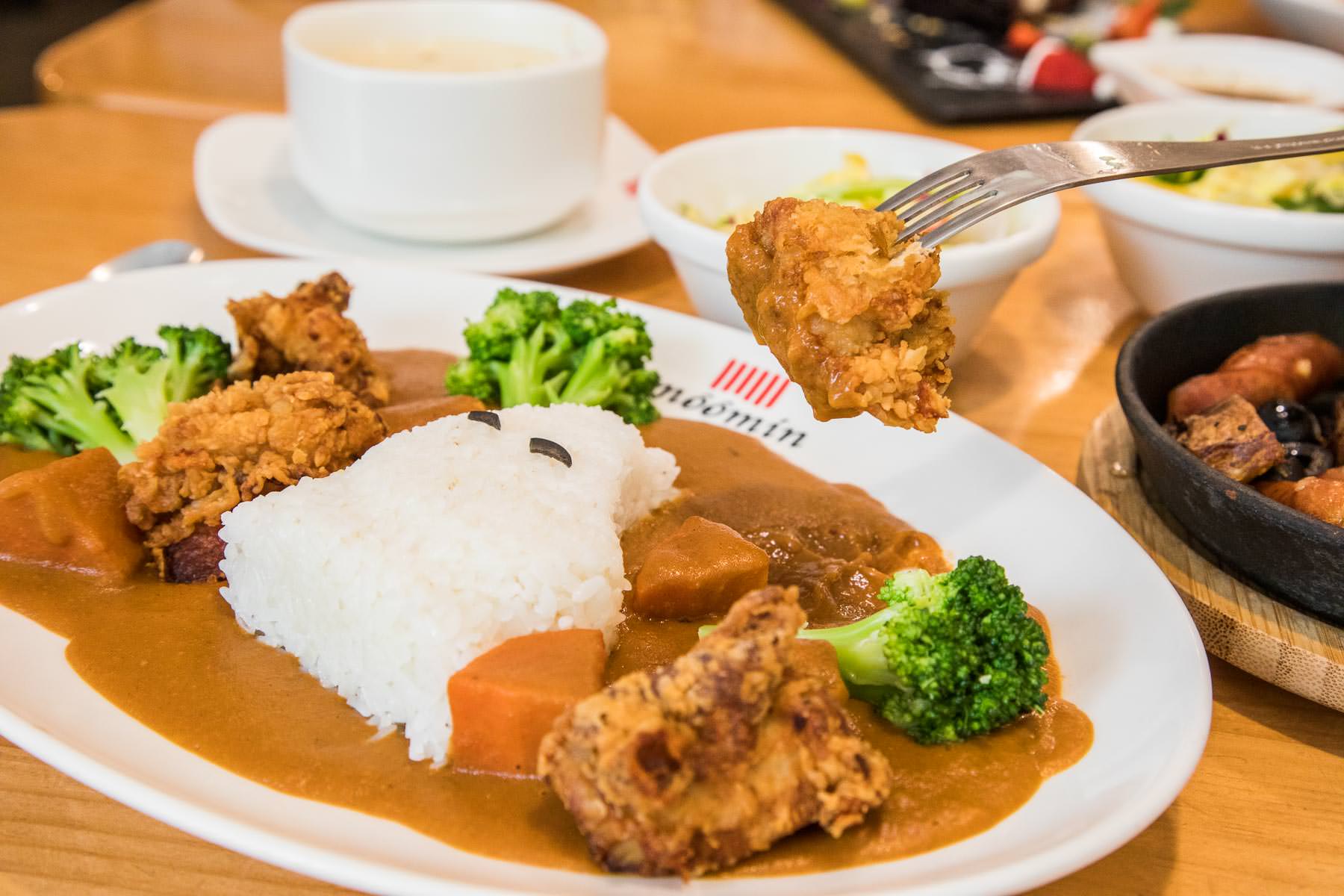 台北聚餐,台北聖誕大餐,台北聖誕餐廳,台北主題餐廳,東區主題餐廳,東區約會,Moomin cafe嚕嚕米主題餐廳,嚕嚕米主題餐廳