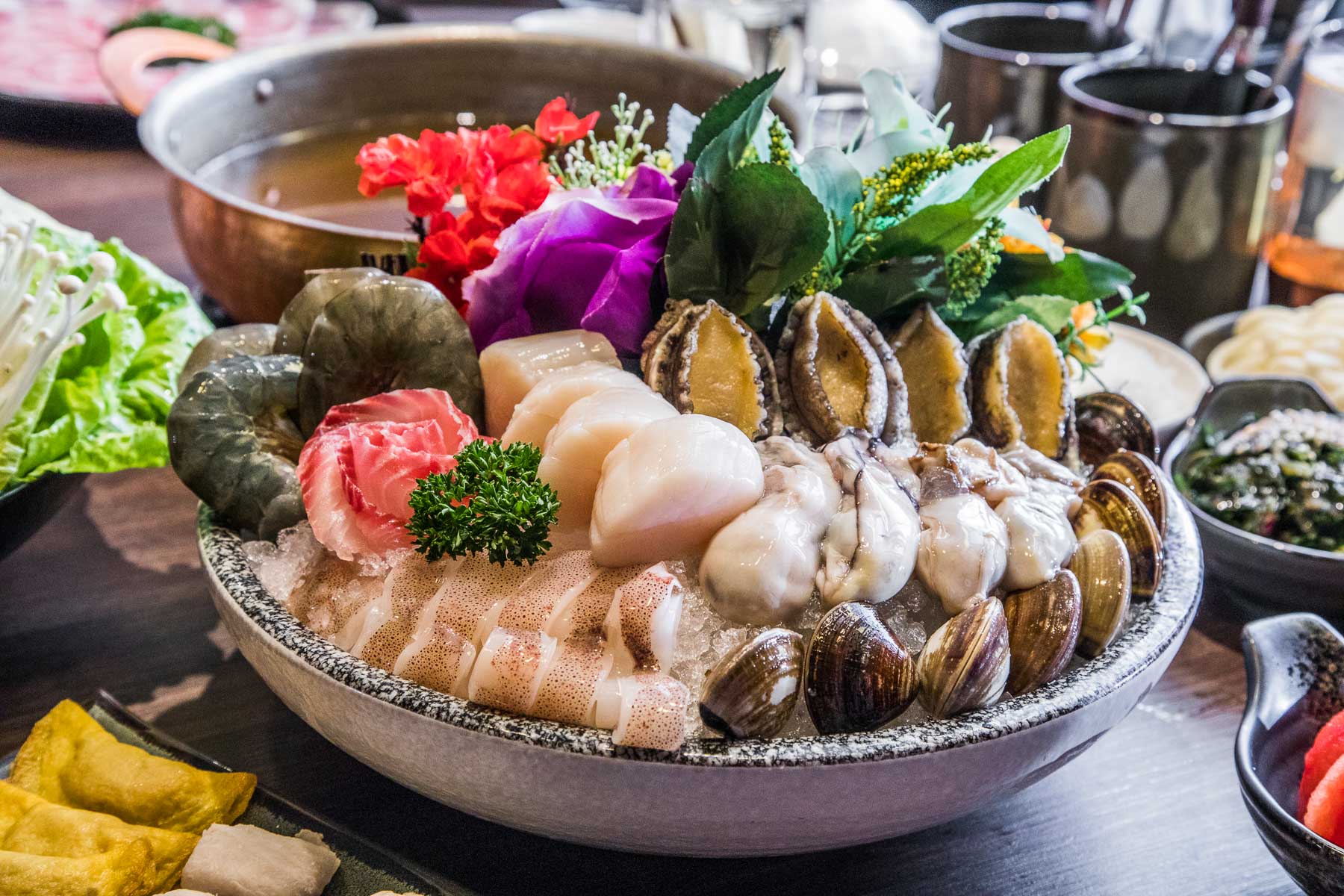 台北鍋物,蘆洲火鍋,蘆洲鍋物,蘆洲海鮮火鍋,銅花精緻涮涮鍋 蘆洲集賢店,銅花精緻涮涮鍋,台北火鍋,台北海鮮火鍋 @大手牽小手。玩樂趣
