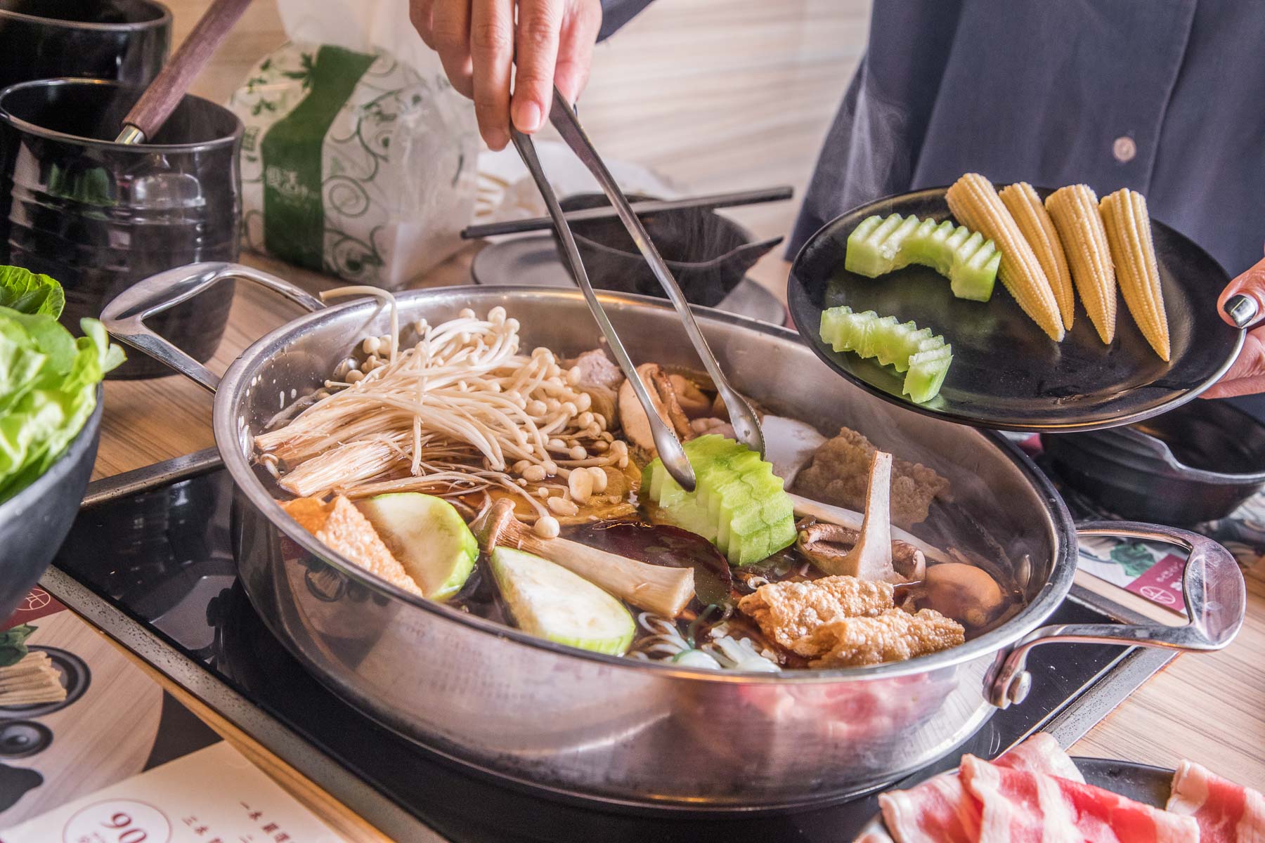 三本亭壽喜燒,桃園美食,桃園吃到飽,桃園必吃,桃園壽喜燒,桃園壽喜燒吃到飽,桃園ATT筷食尚美食,桃園ATT筷食尚,三本亭壽喜燒吃到飽