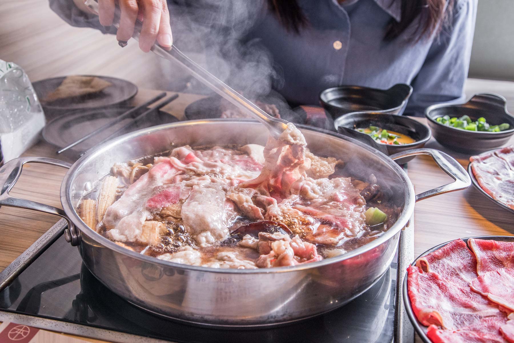 三本亭壽喜燒,桃園美食,桃園吃到飽,桃園必吃,桃園壽喜燒,桃園壽喜燒吃到飽,桃園ATT筷食尚美食,桃園ATT筷食尚,三本亭壽喜燒吃到飽