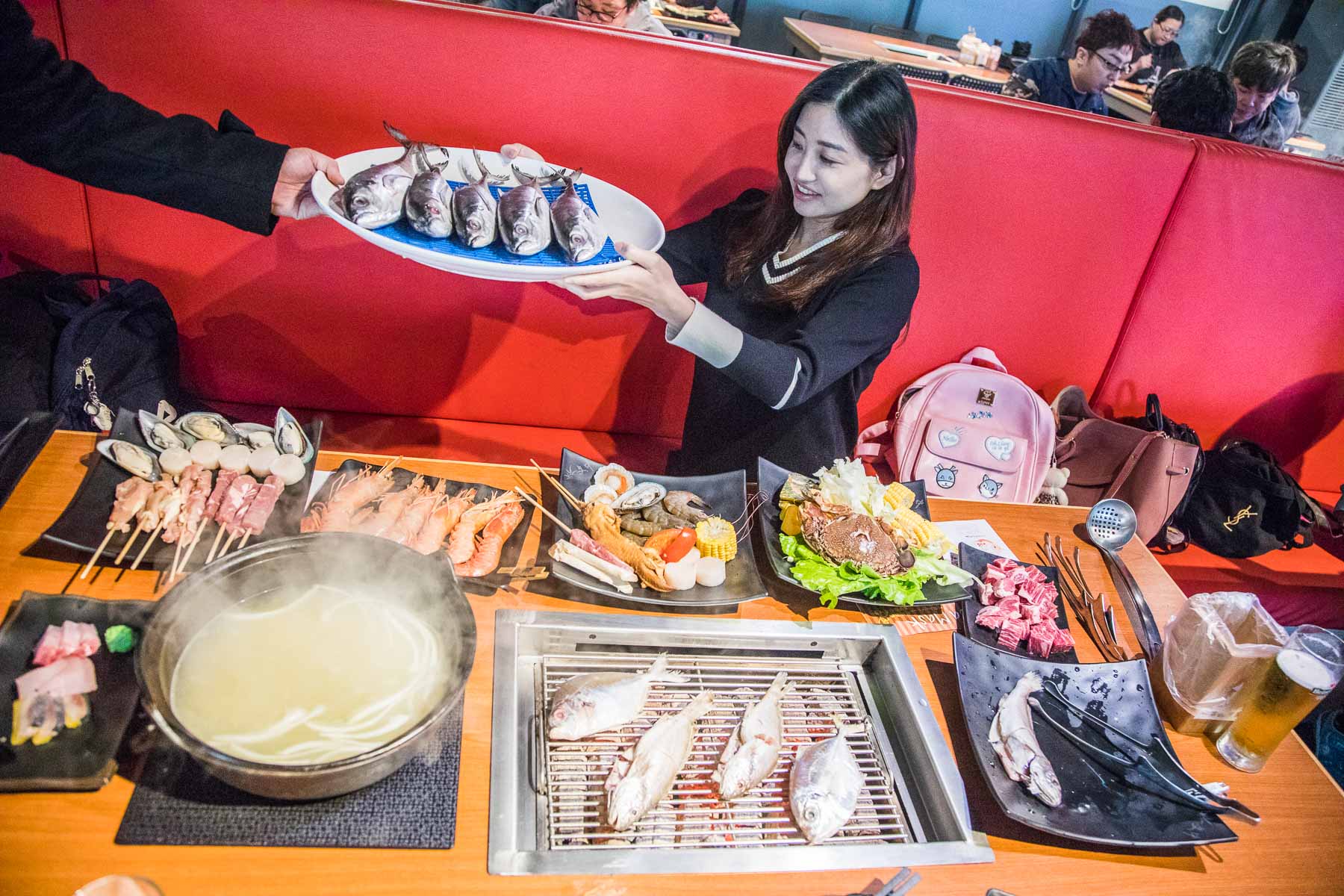 中壢海鮮吃到飽,文中海鮮百匯,中壢美食,中壢吃到飽,桃園美食,桃園吃到飽,桃園燒烤吃到飽,中壢燒烤吃到飽,桃園海鮮吃到飽