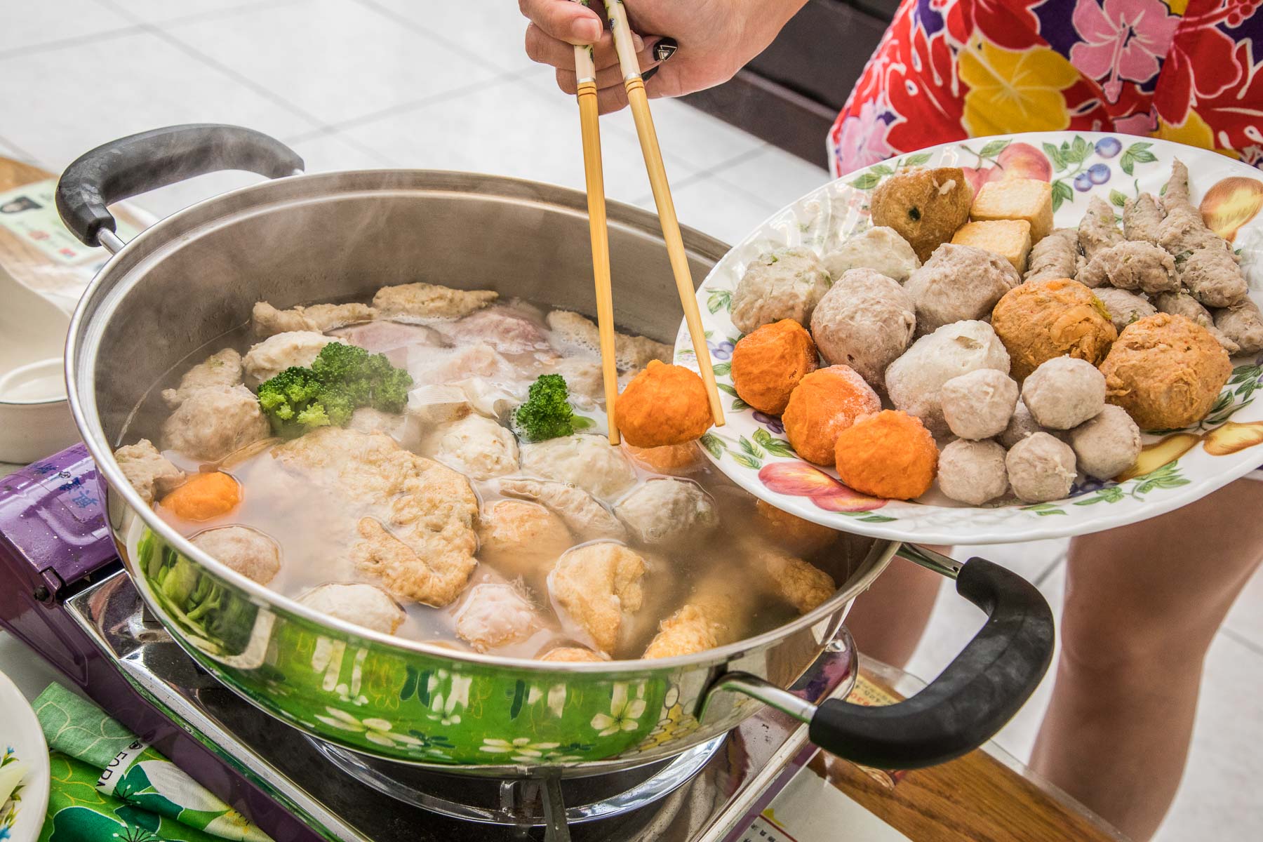 宅配貢丸推薦,宅配貢丸,新明市場美食,好好丸-純天然現做手工丸,好好丸,中壢美食,桃園美食,中壢貢丸,桃園貢丸