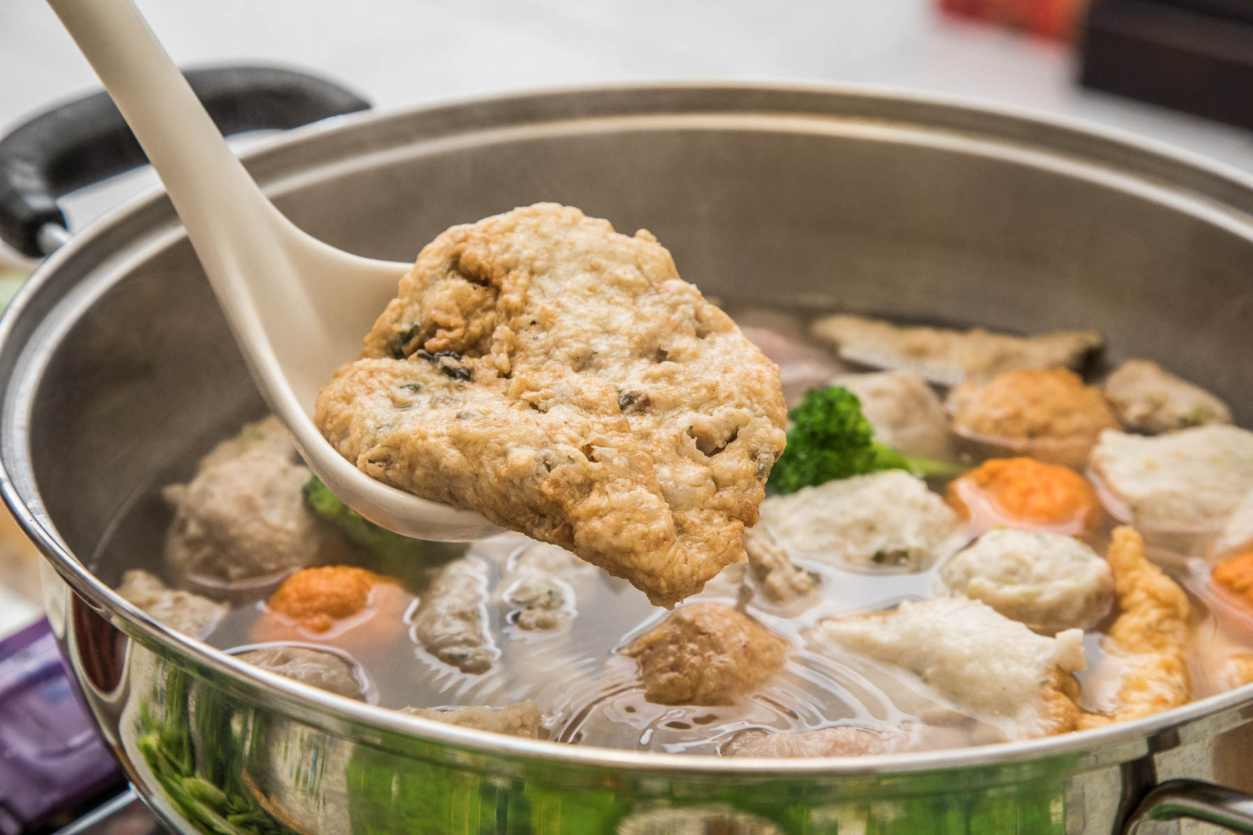 宅配貢丸推薦,宅配貢丸,新明市場美食,好好丸-純天然現做手工丸,好好丸,中壢美食,桃園美食,中壢貢丸,桃園貢丸