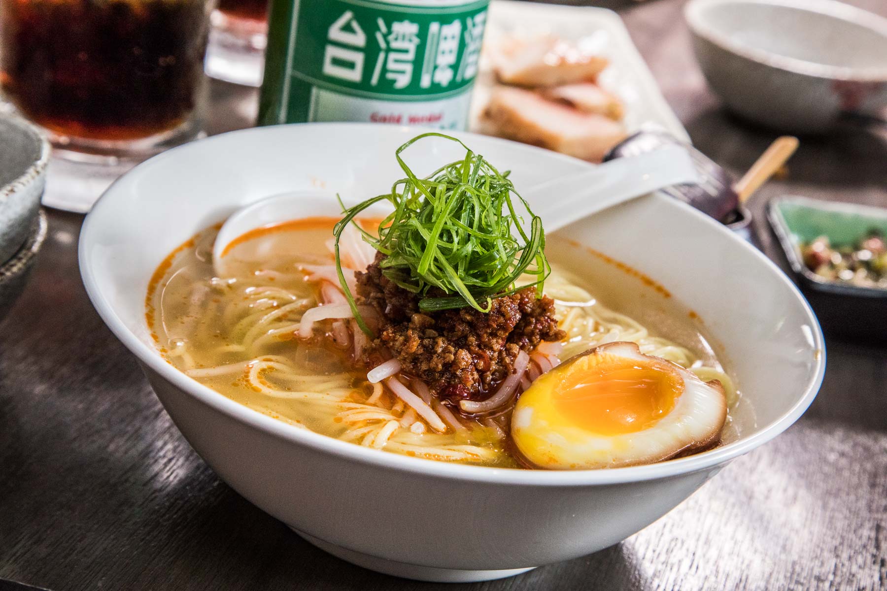 台北串燒,台北燒鳥,大安區美食,台北宵夜,手串本舖串燒,手串本舖,台北美食,台北聚餐,台北居酒屋