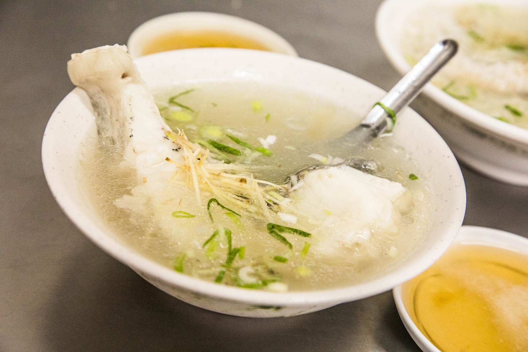 嘉義美食,嘉義早餐,嘉義必吃,嘉義小吃,嘉義草魚湯,嘉義草魚粥,正老牌草魚粥,正老牌草魚粥西榮街
